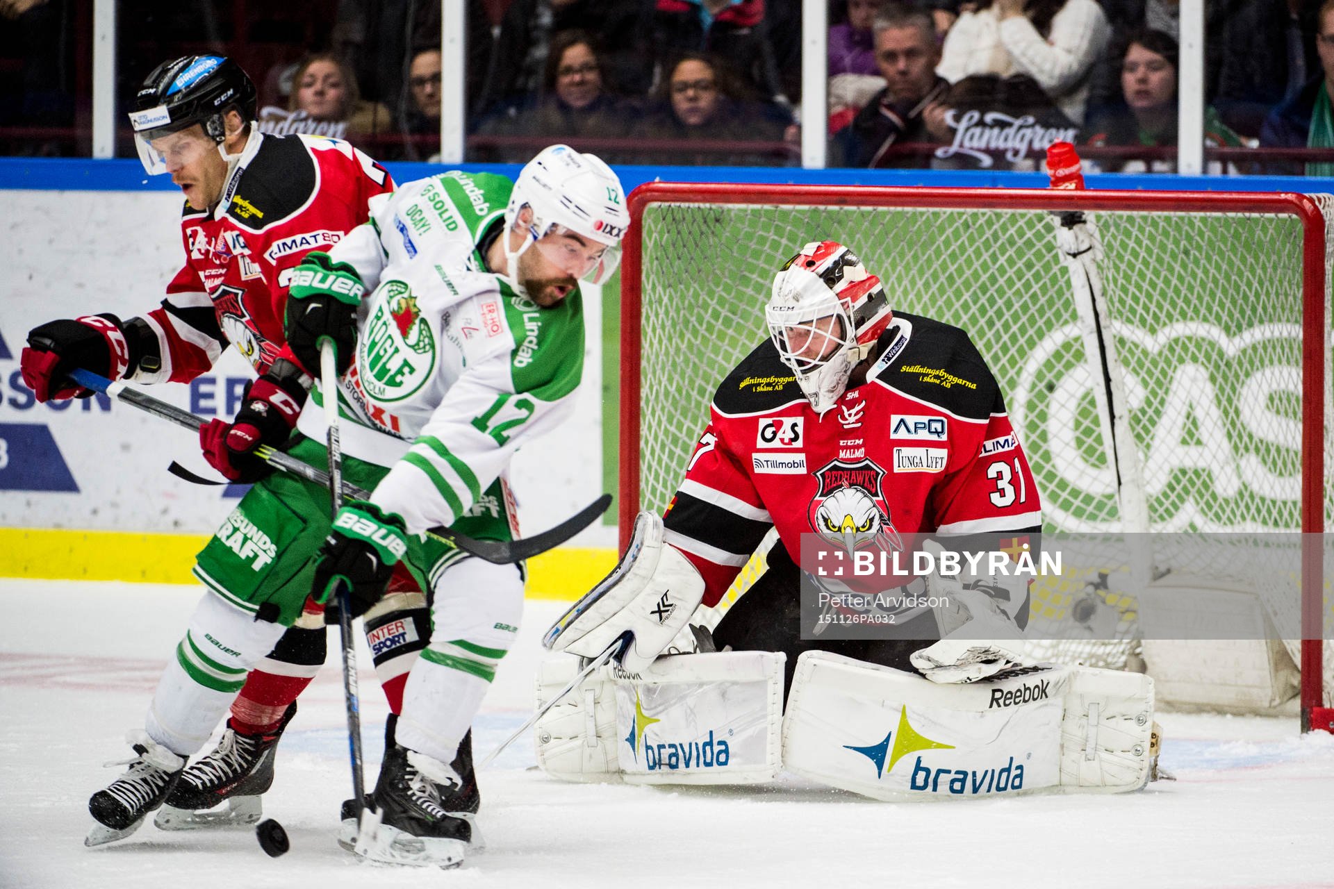 Rögles Jack Connolly oroar framför Malmö Redhawks