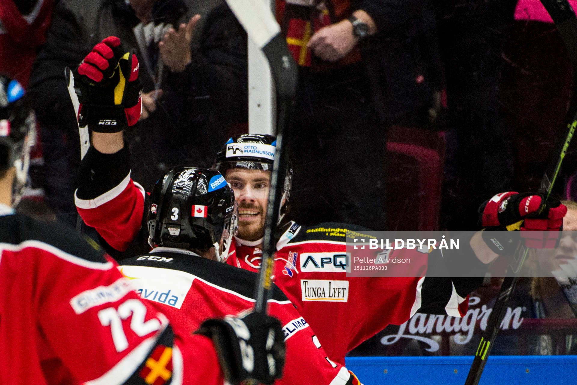 Malmö Redhawks Mattias Persson jublar