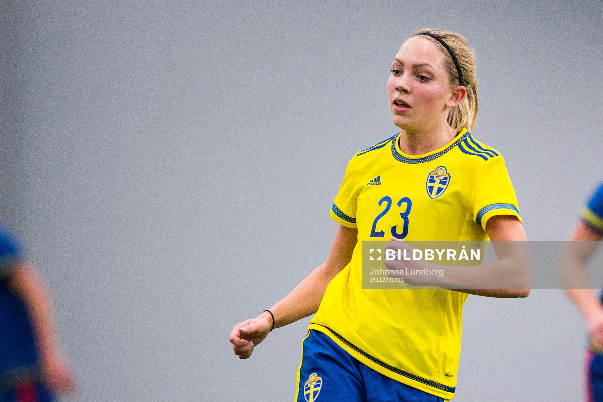 Elin Rubensson under en internmatch i fotboll för det Svenska fotbollslandslaget den 27 november 2015 i Stockholm.
