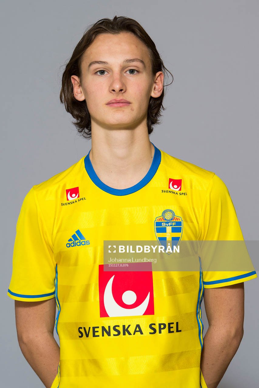 Hjalmar Ekdal som spelar i P17/98-landslaget