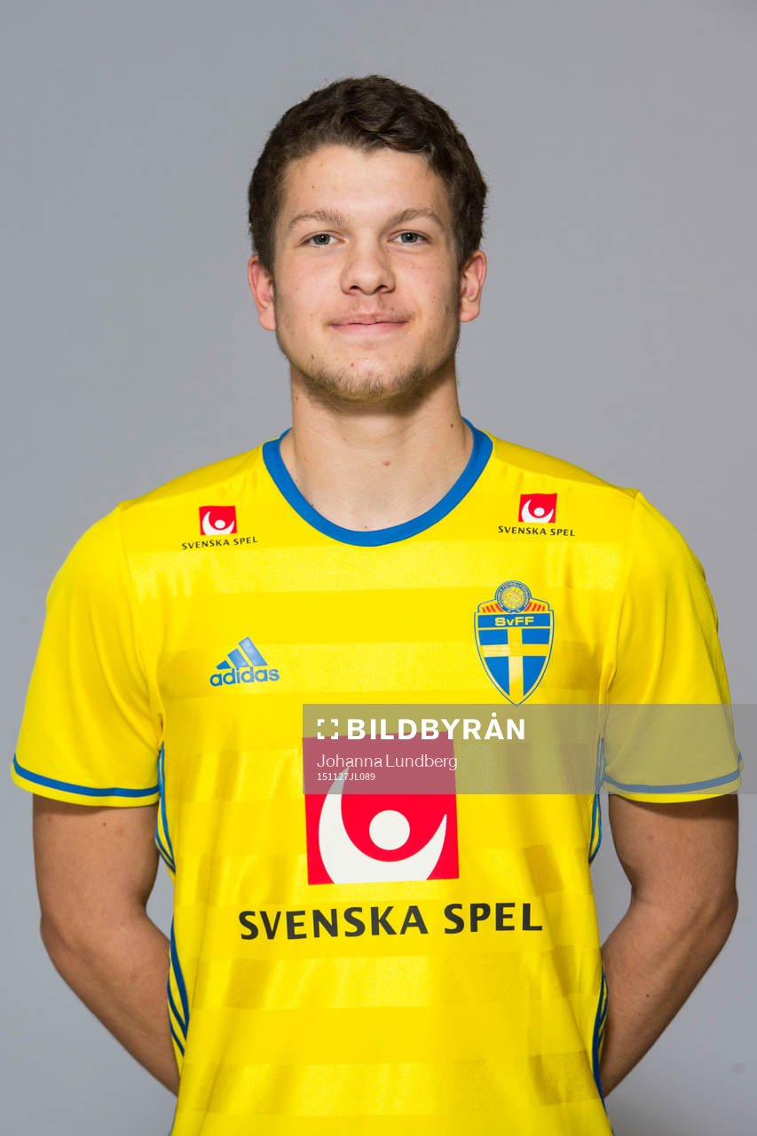 Mattias Andersson som spelar i P17/98-landslaget