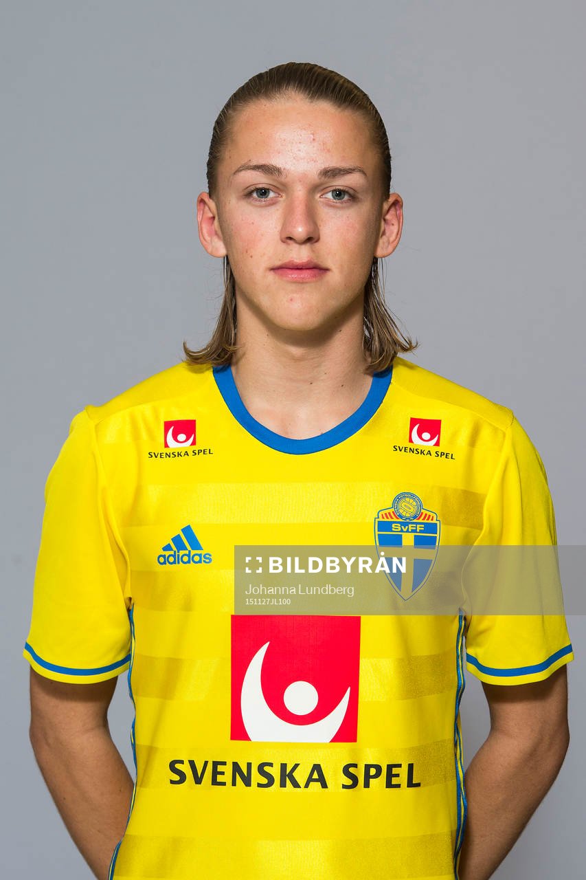 Jesper Karlsson som spelar i P17/98-landslaget