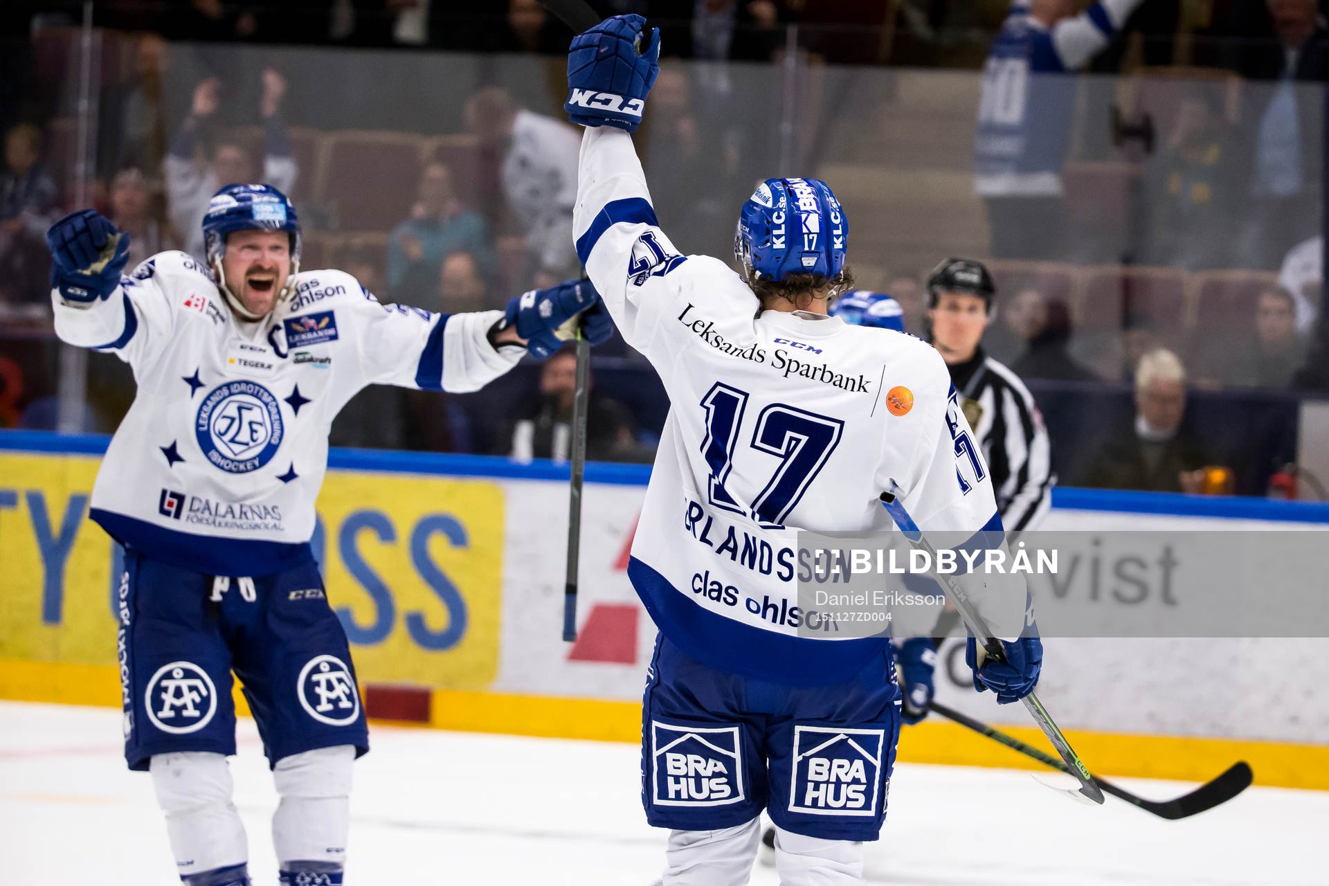 Leksands Simon Erlandsson jublar med Jonas Frögren
