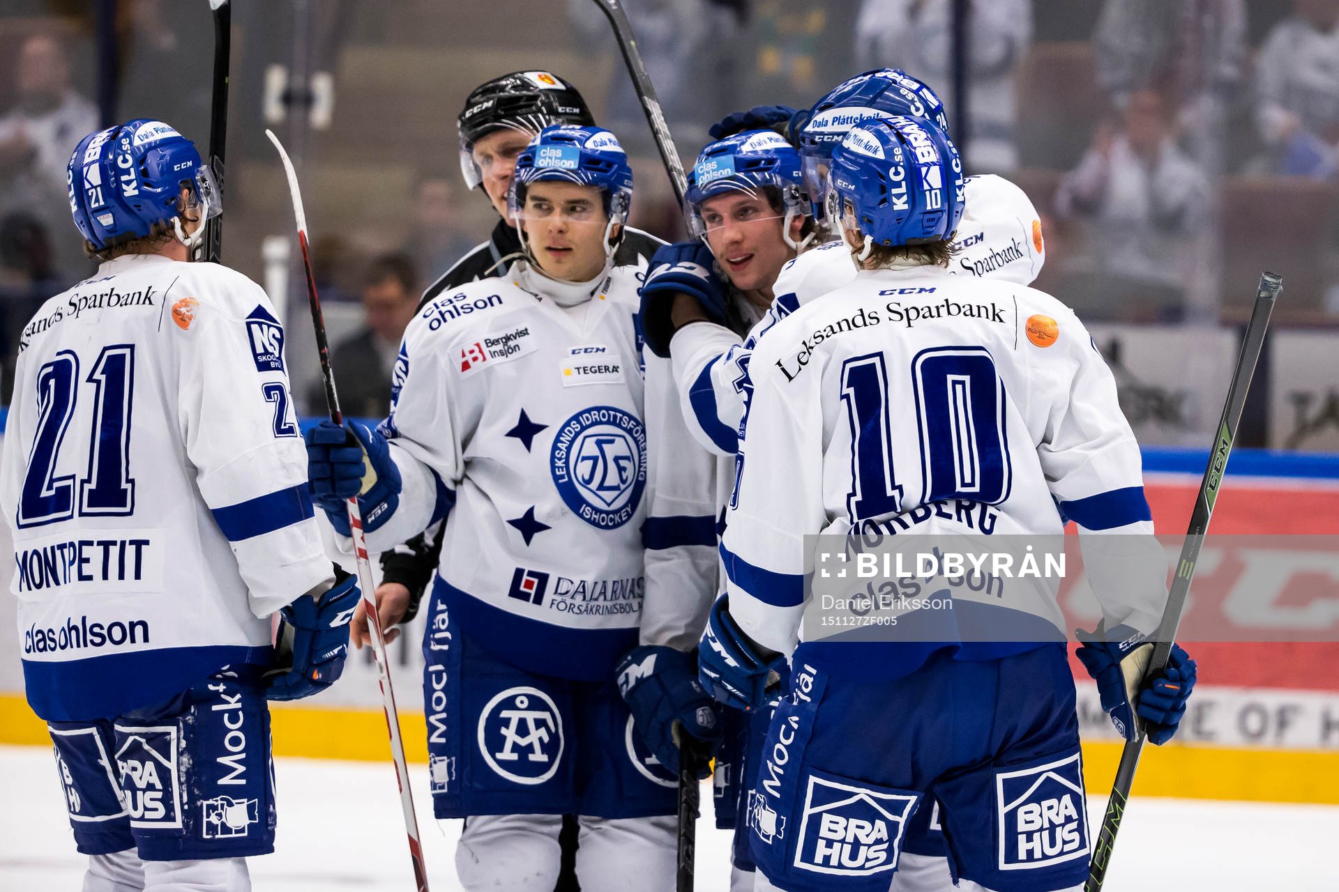 Leksands Simon Erlandsson jublar med Jonas Frögren Juuso