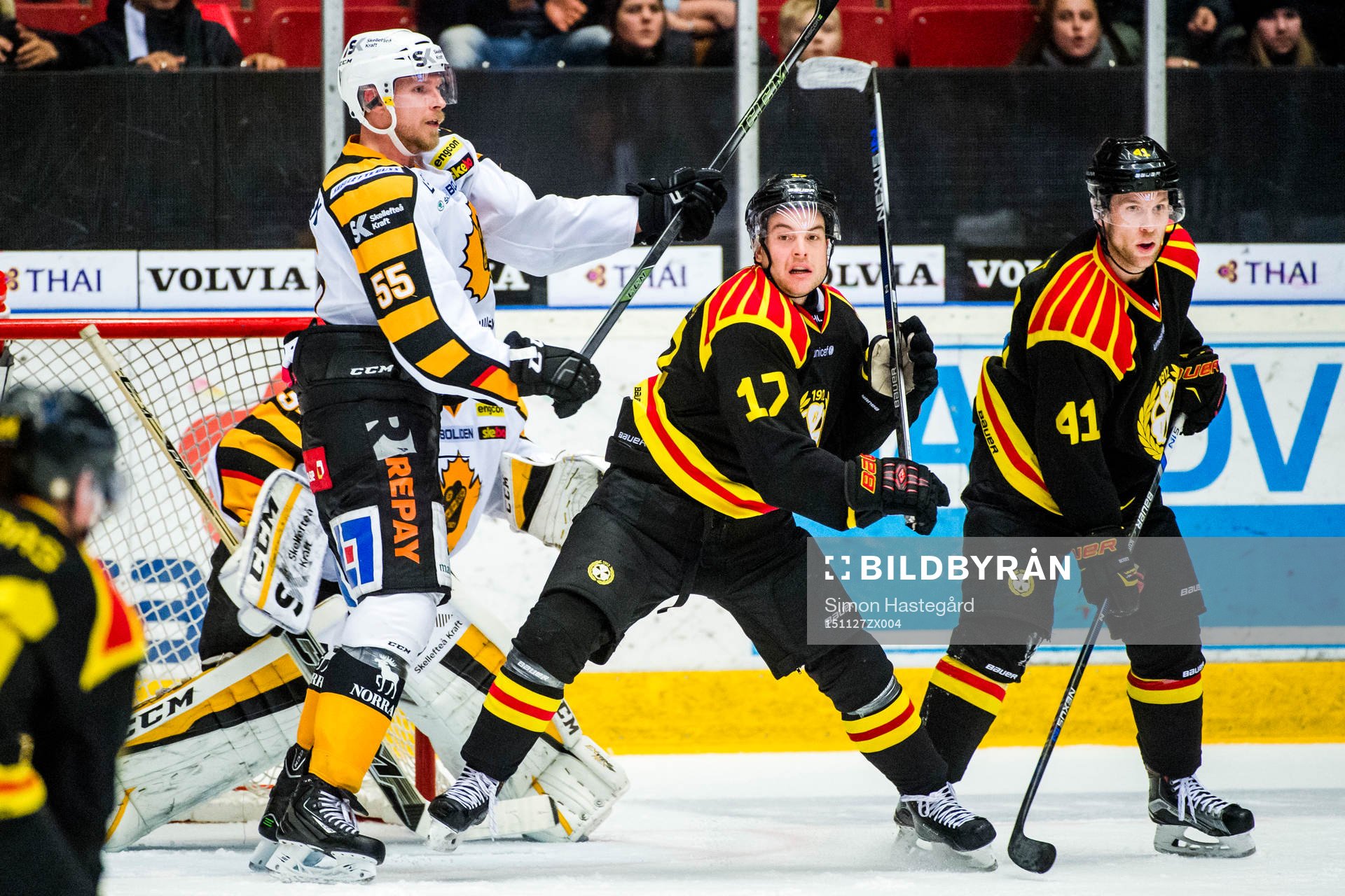 Skellefteås Alexander Urbom i en situation med Brynäs