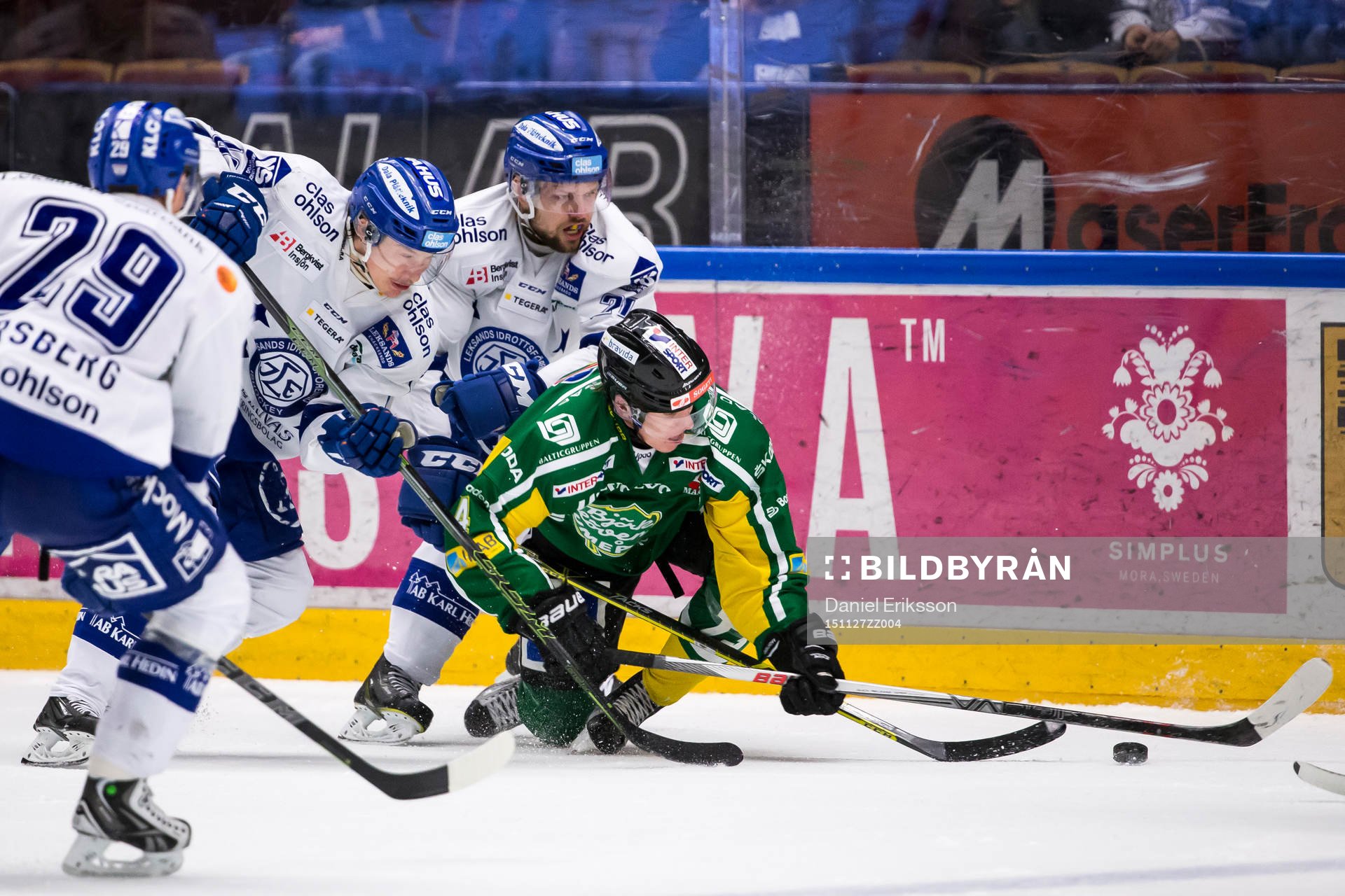Leksands Simon Norberg Viktor Mårtensson jagar