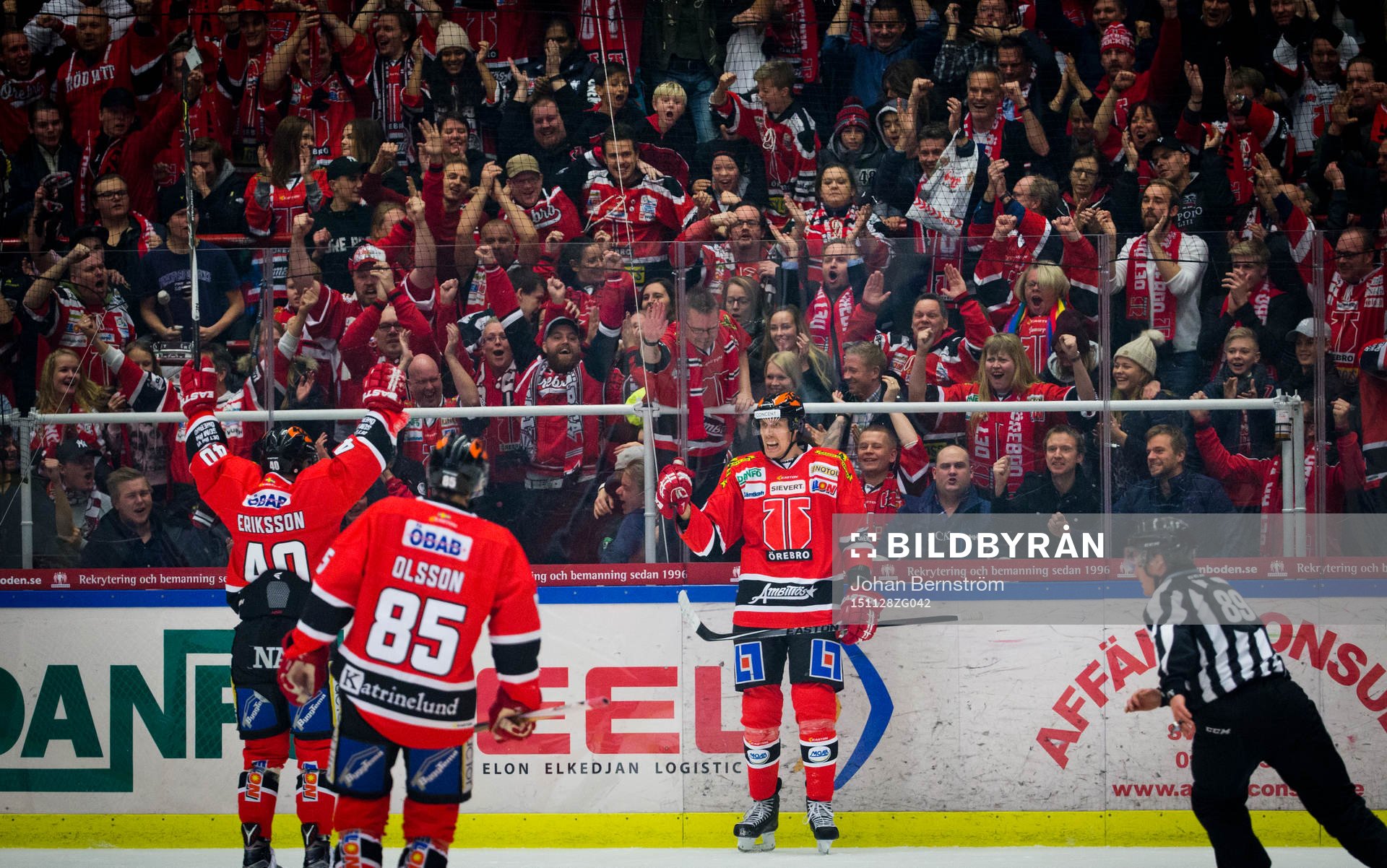 Örebros Marko Anttila gör 1-0 och jublar