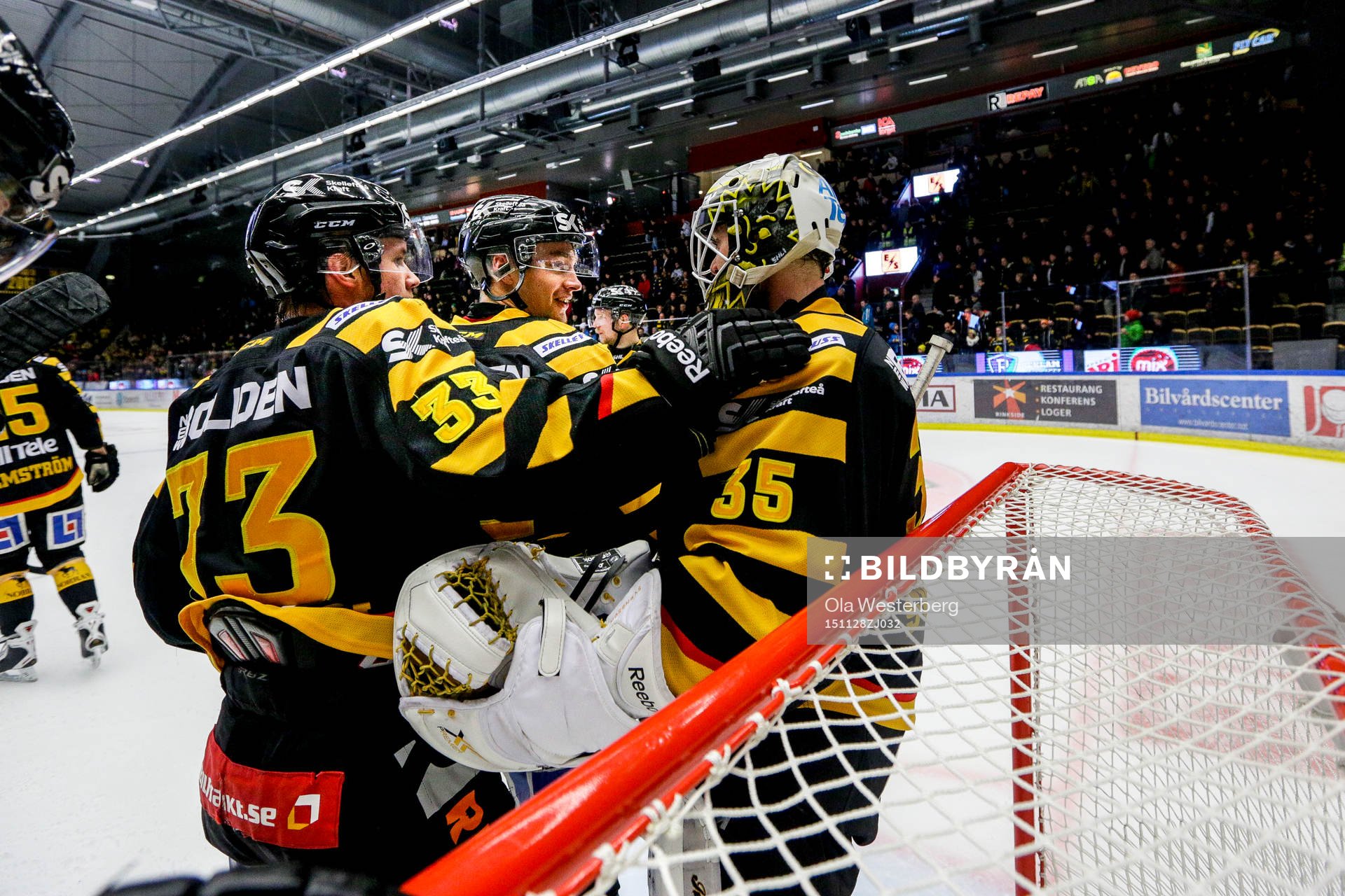 Skellefteås målvakt Markus Svensson, Adam Pettersson och