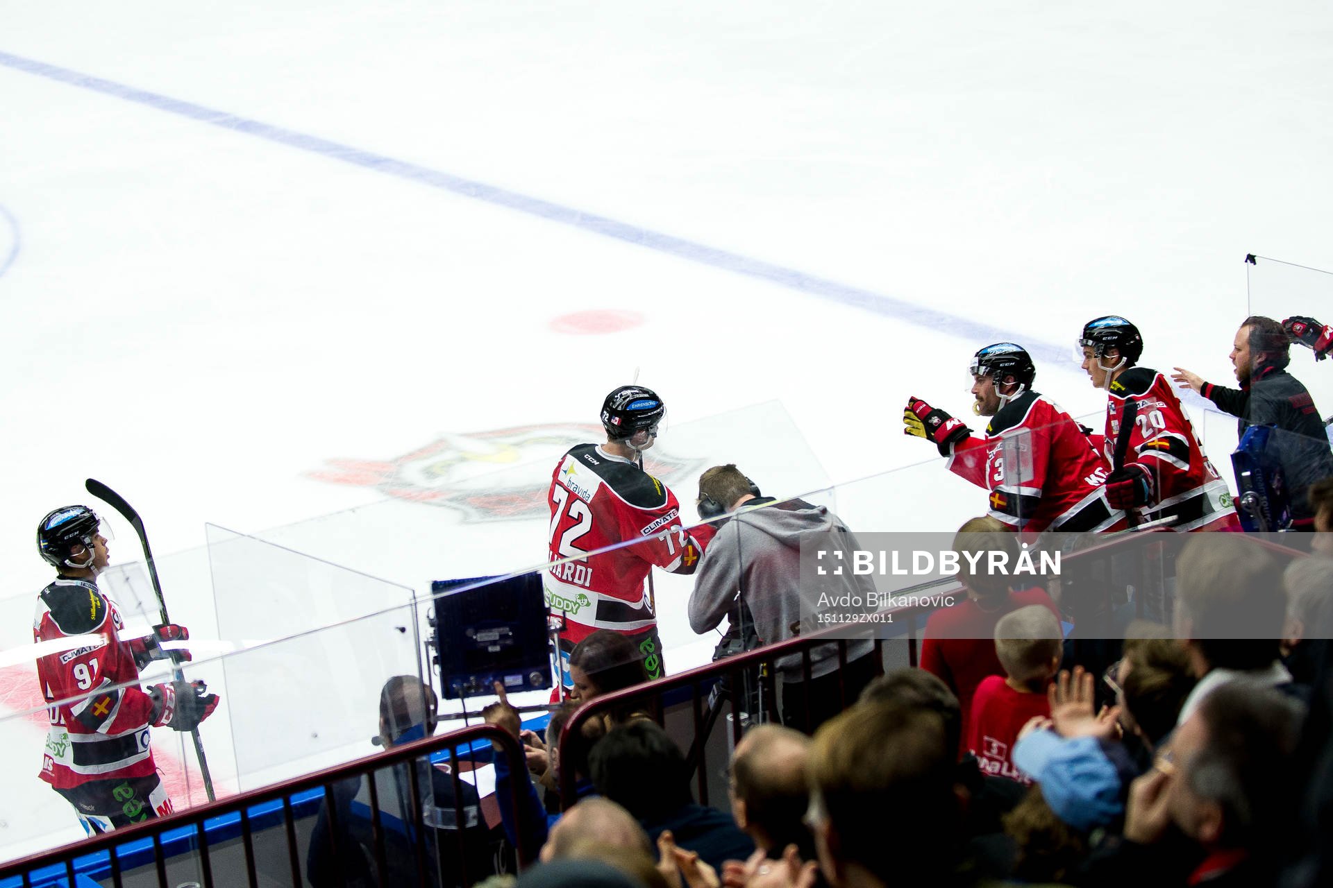 Malmö Redhawks  T.J. Galiardi jublar
