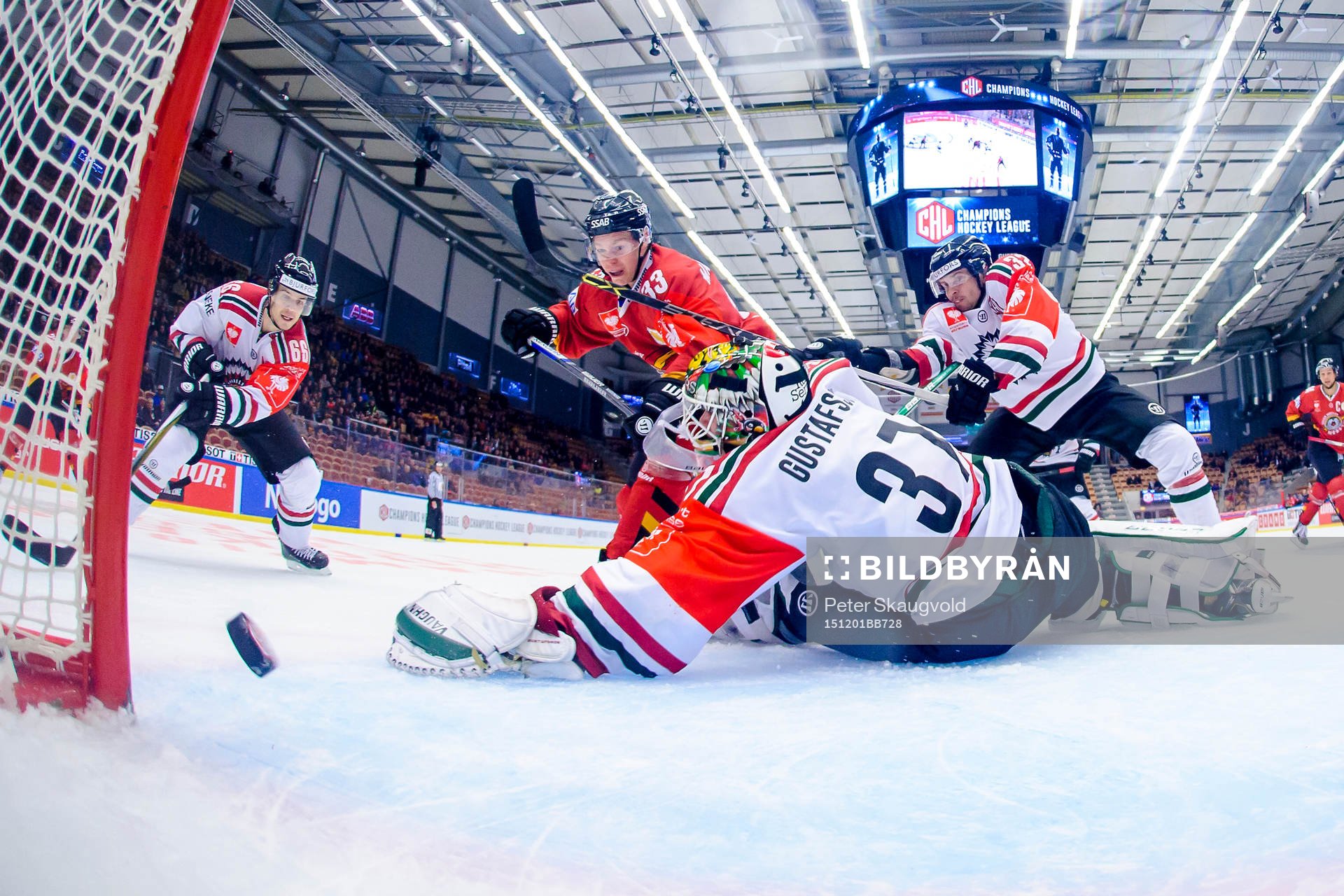 Luleås Christopher Mastomäki gör 3-2 bakom Frölundas