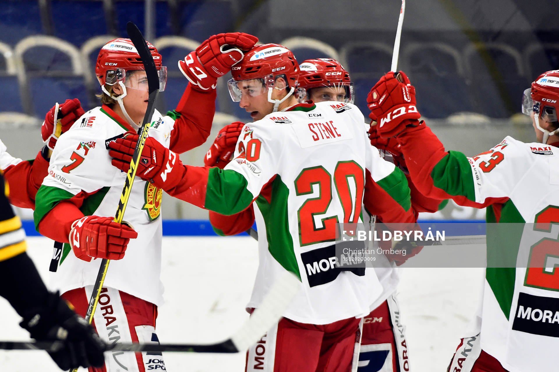Moras Erlend Lesund och Andreas Stene jublar
