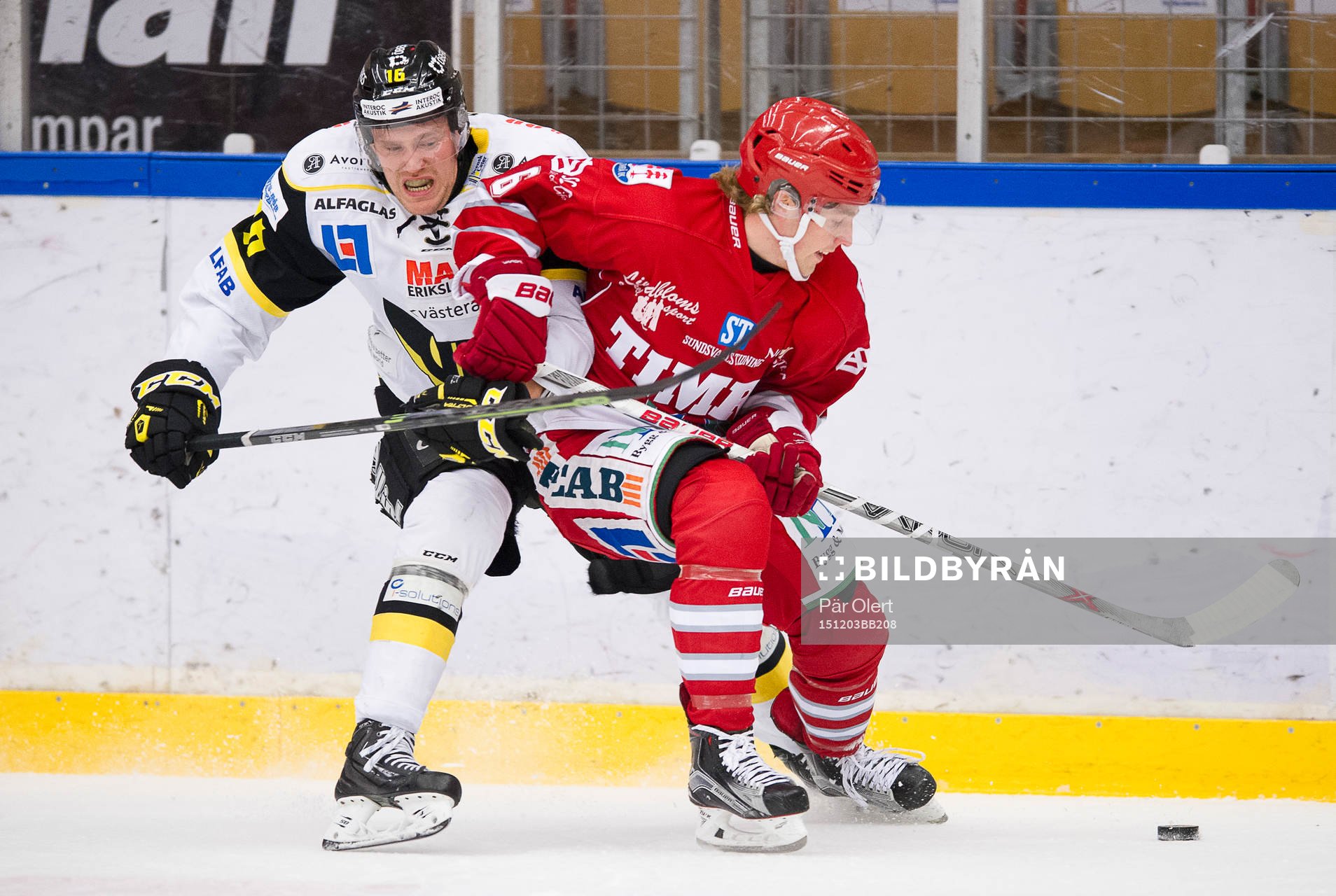 Västerås Jonte Berg jagar Timrås Albin Carlsson