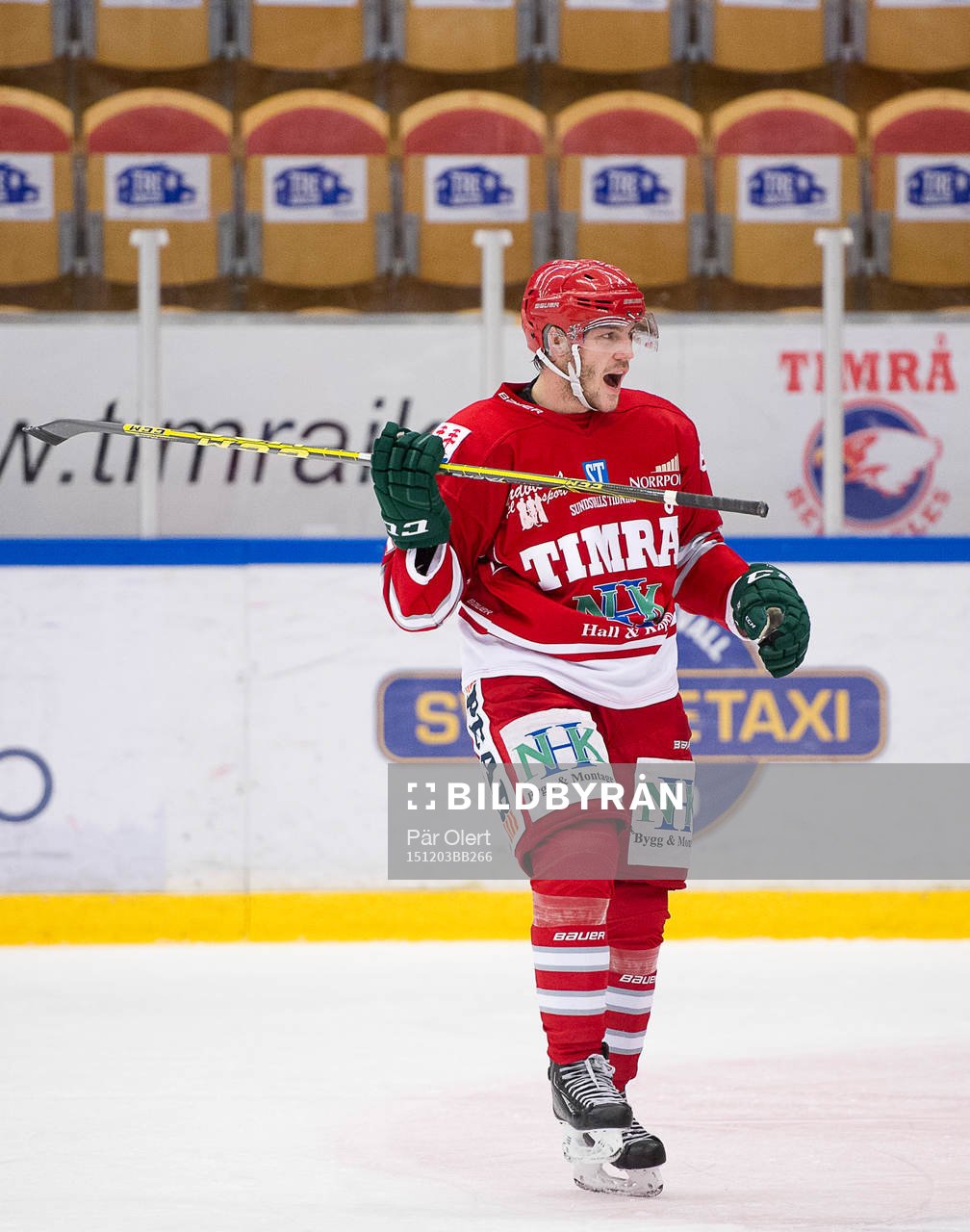 Timrås Johan Persson jublar