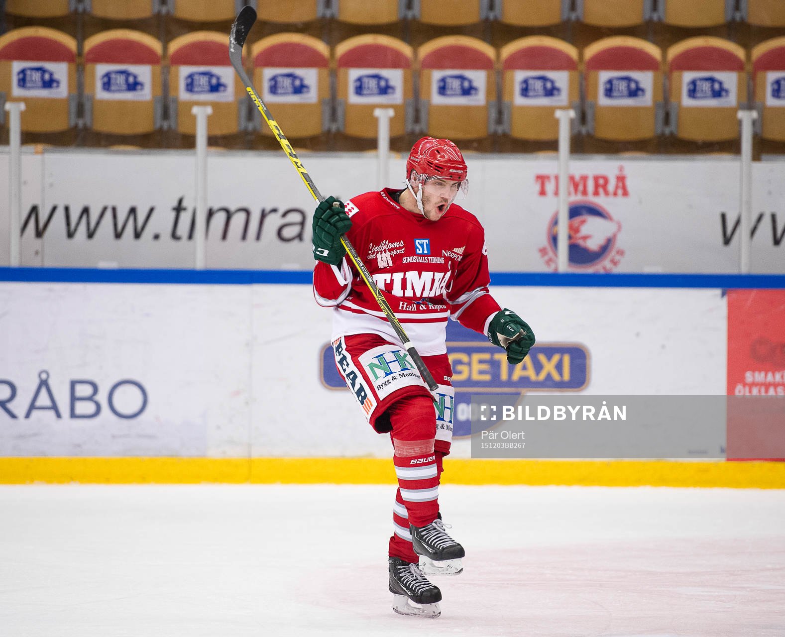 Timrås Johan Persson jublar