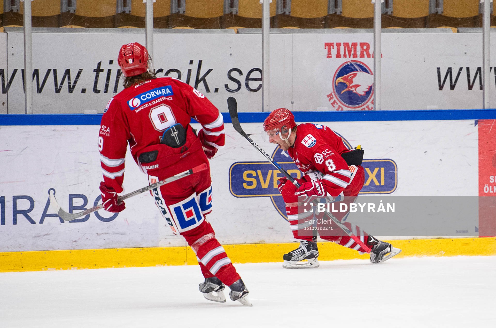 Timrås Per Hallin jublar