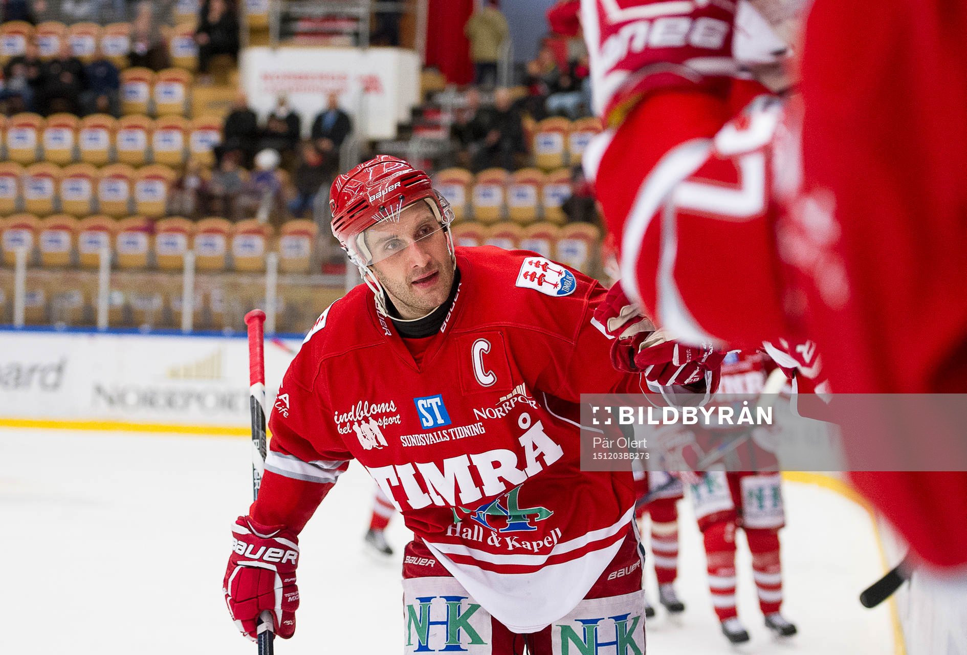 Timrås Per Hallin jublar