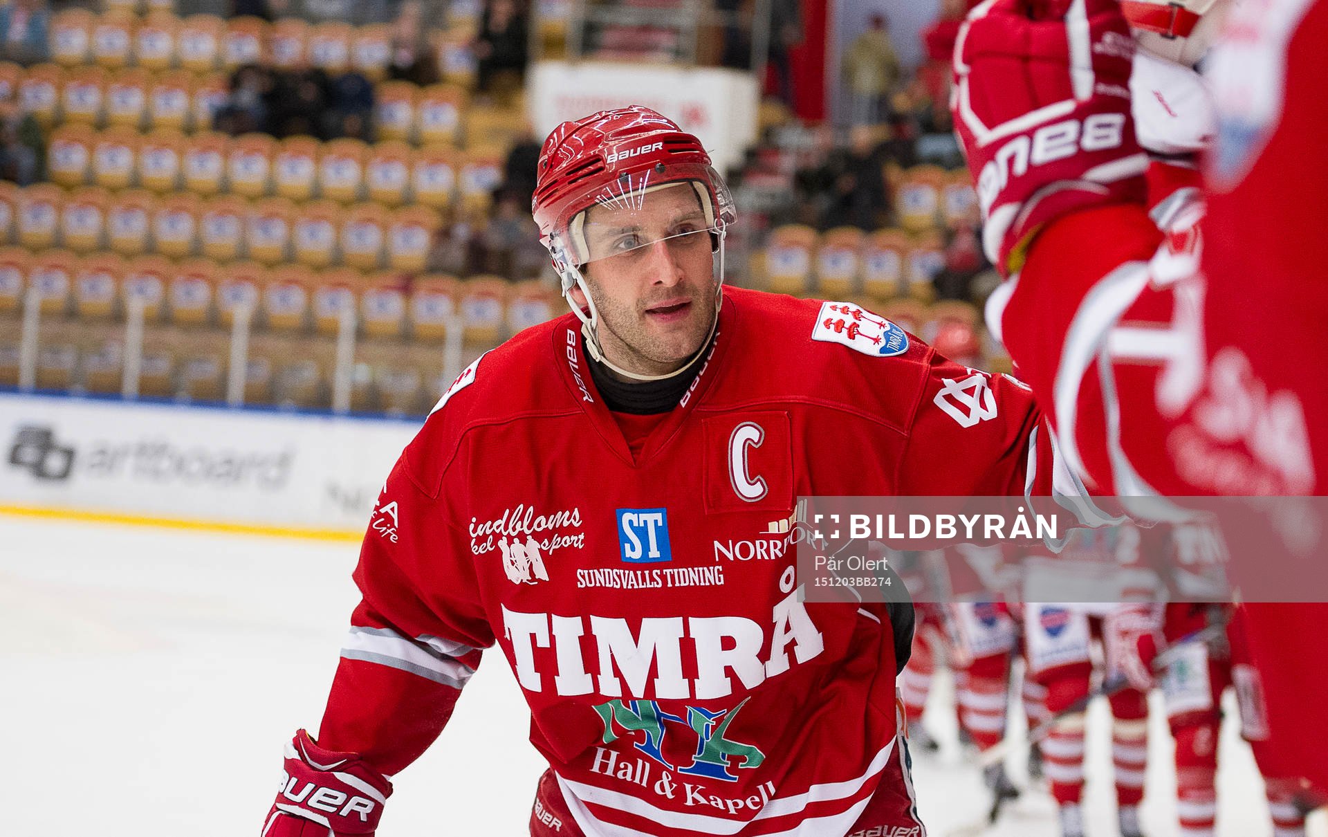 Timrås Per Hallin jublar