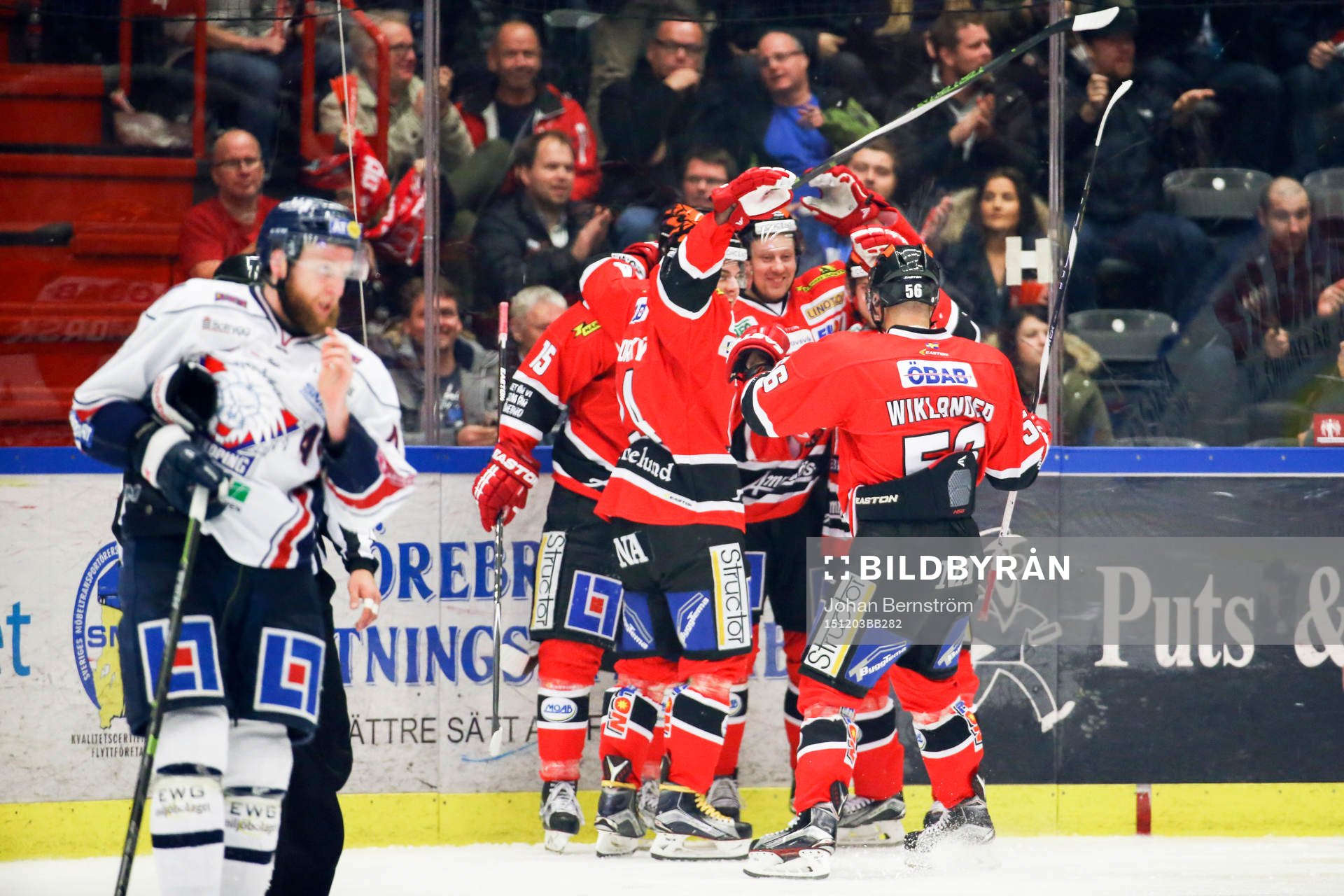 Örebros Henrik Löwdahl jublar