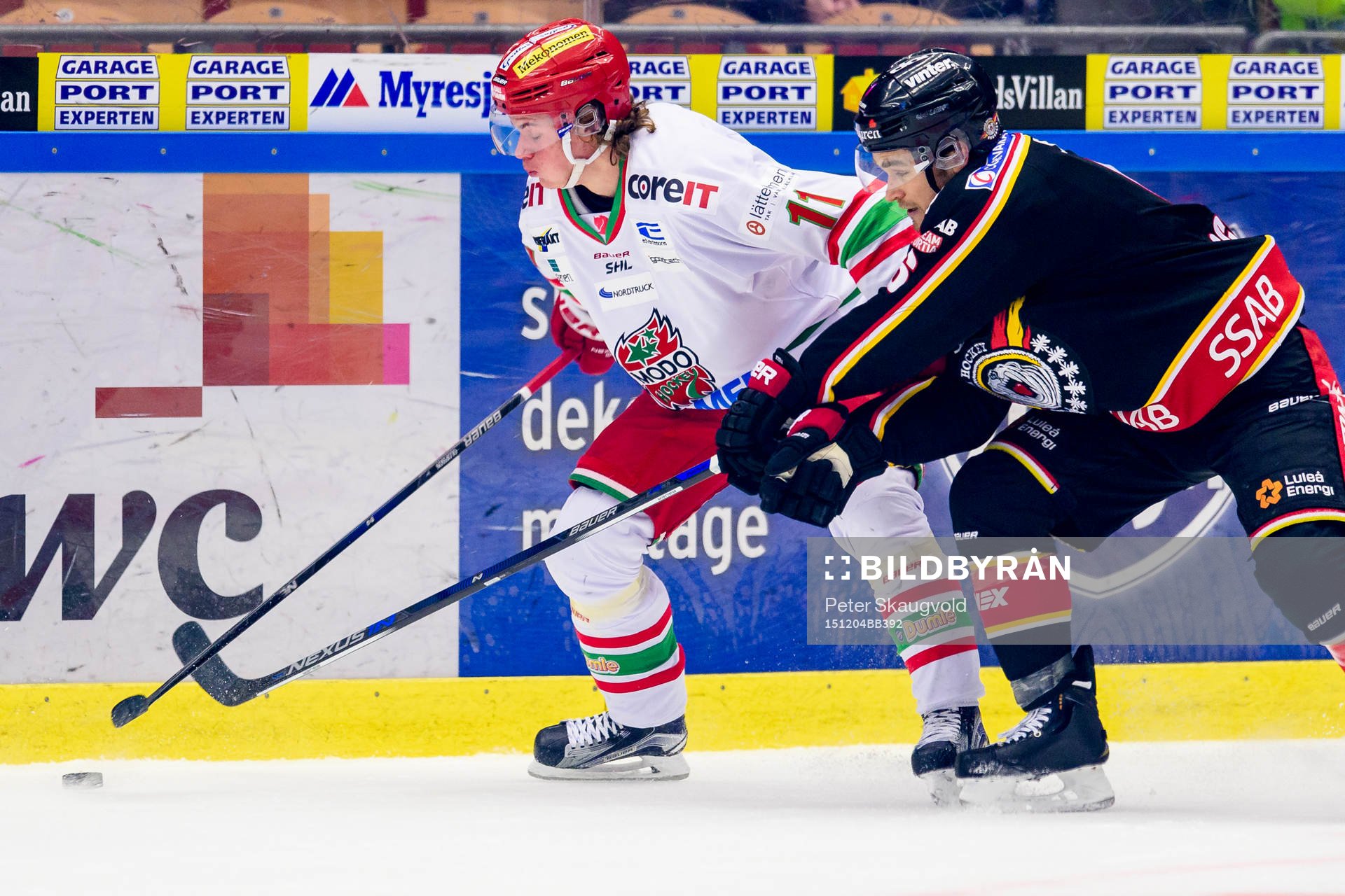 Modos Victor Olofsson och Luleås Craig Schira