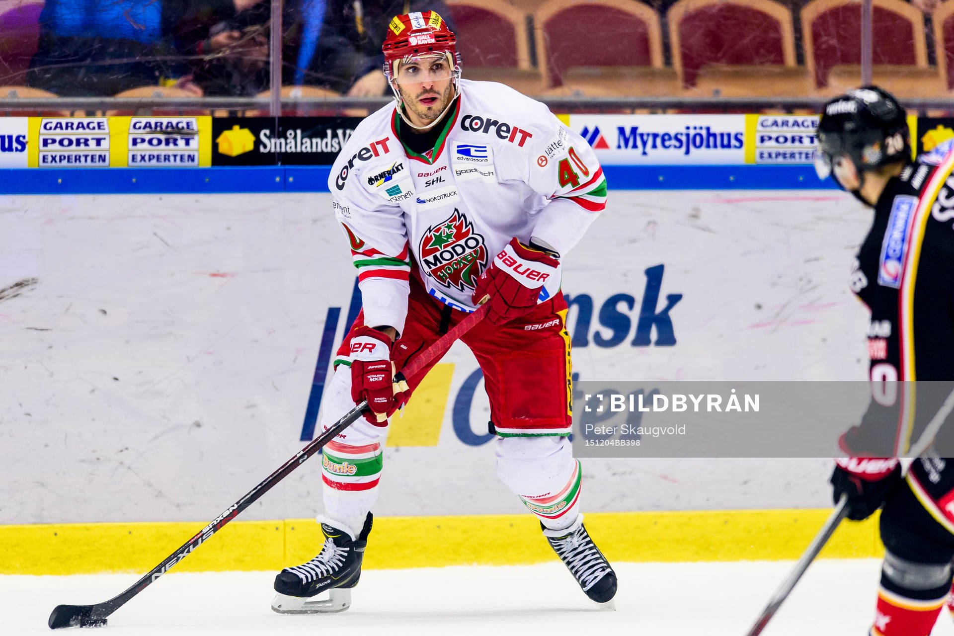 Modos Maxim Lapierre med pucken