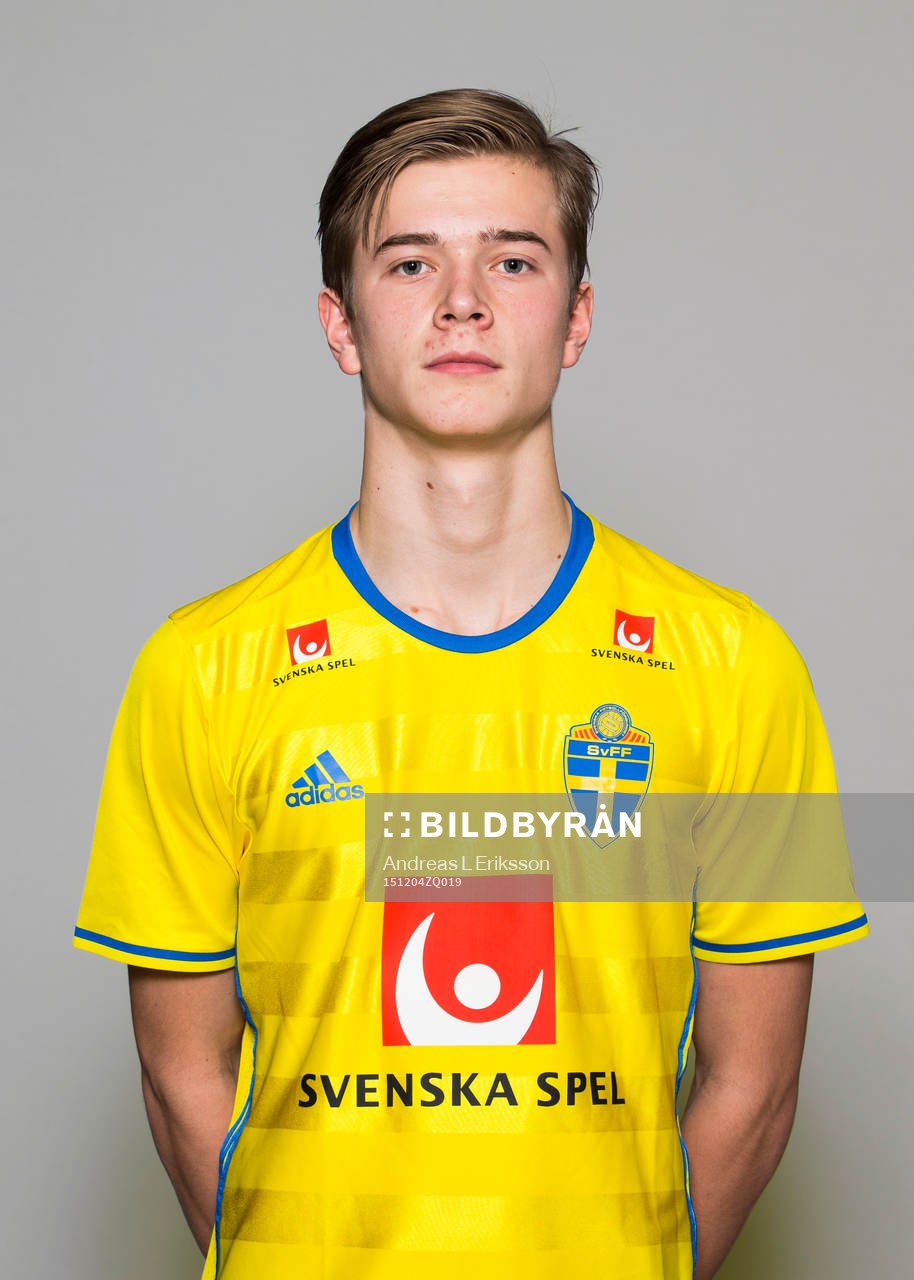 Alexander Ahl Holmström i P16/99-landslaget