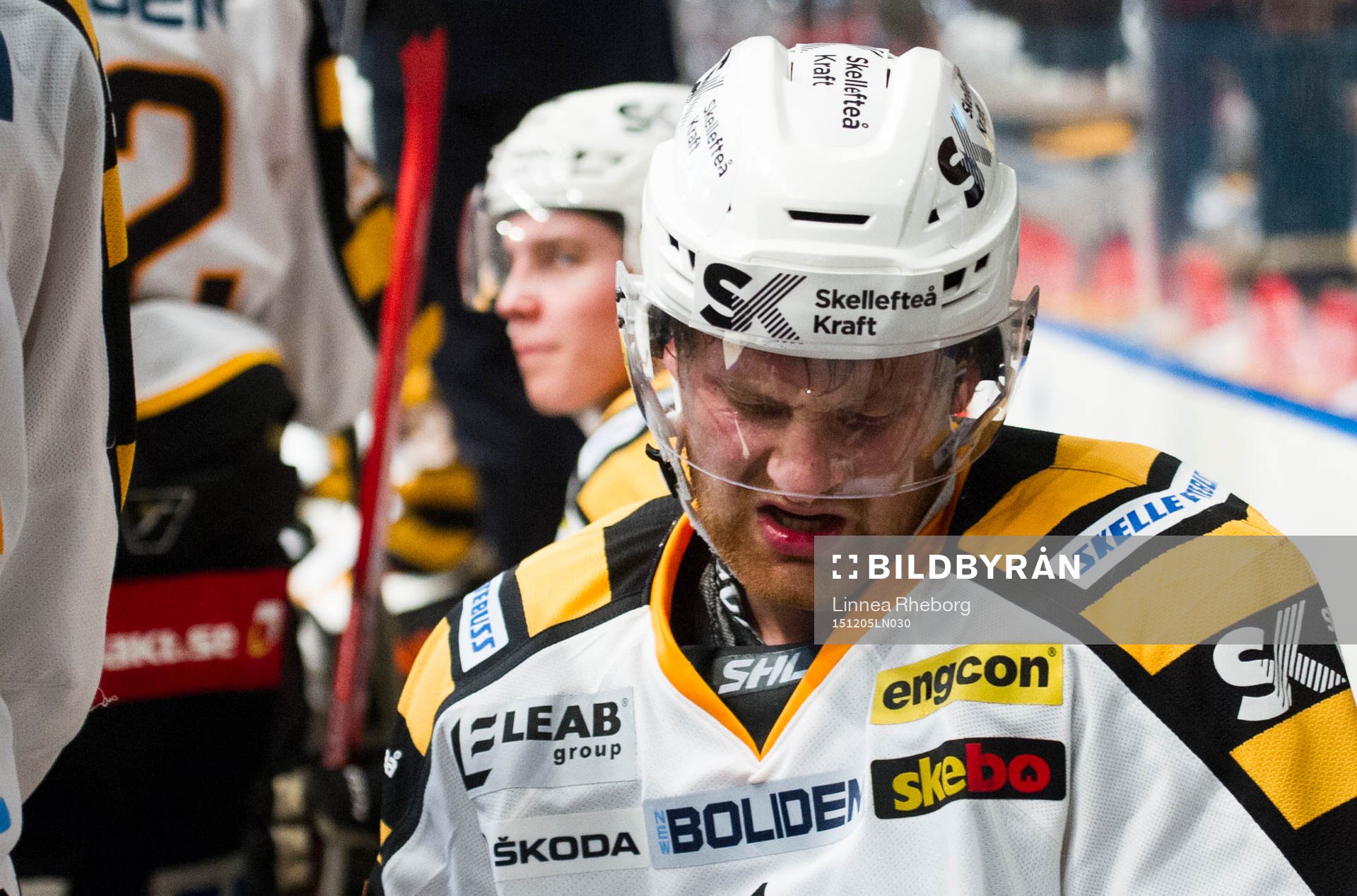 Skellefteås Mattias Ritola har ont på bänken