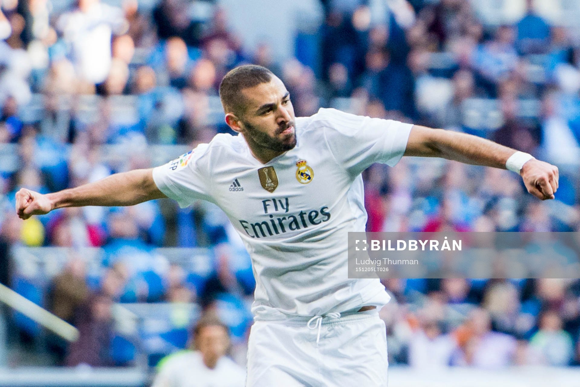 Real Madrids Karim Benzema jublar
