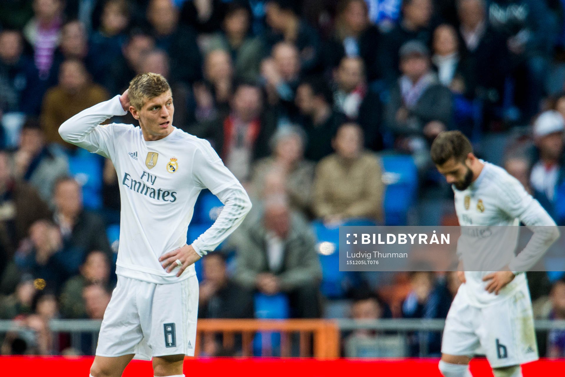 Real Madrids Toni Kroos och Nacho Monreal deppar