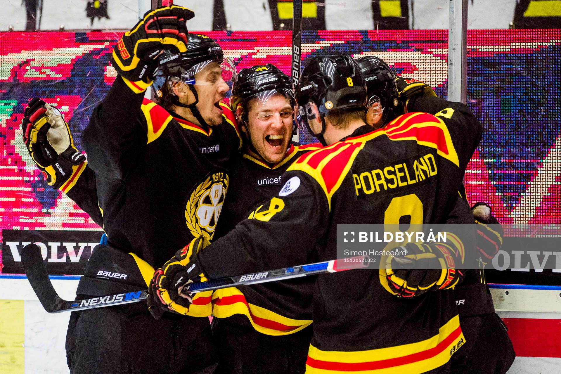 Brynäs Jacob Blomqvist jublar