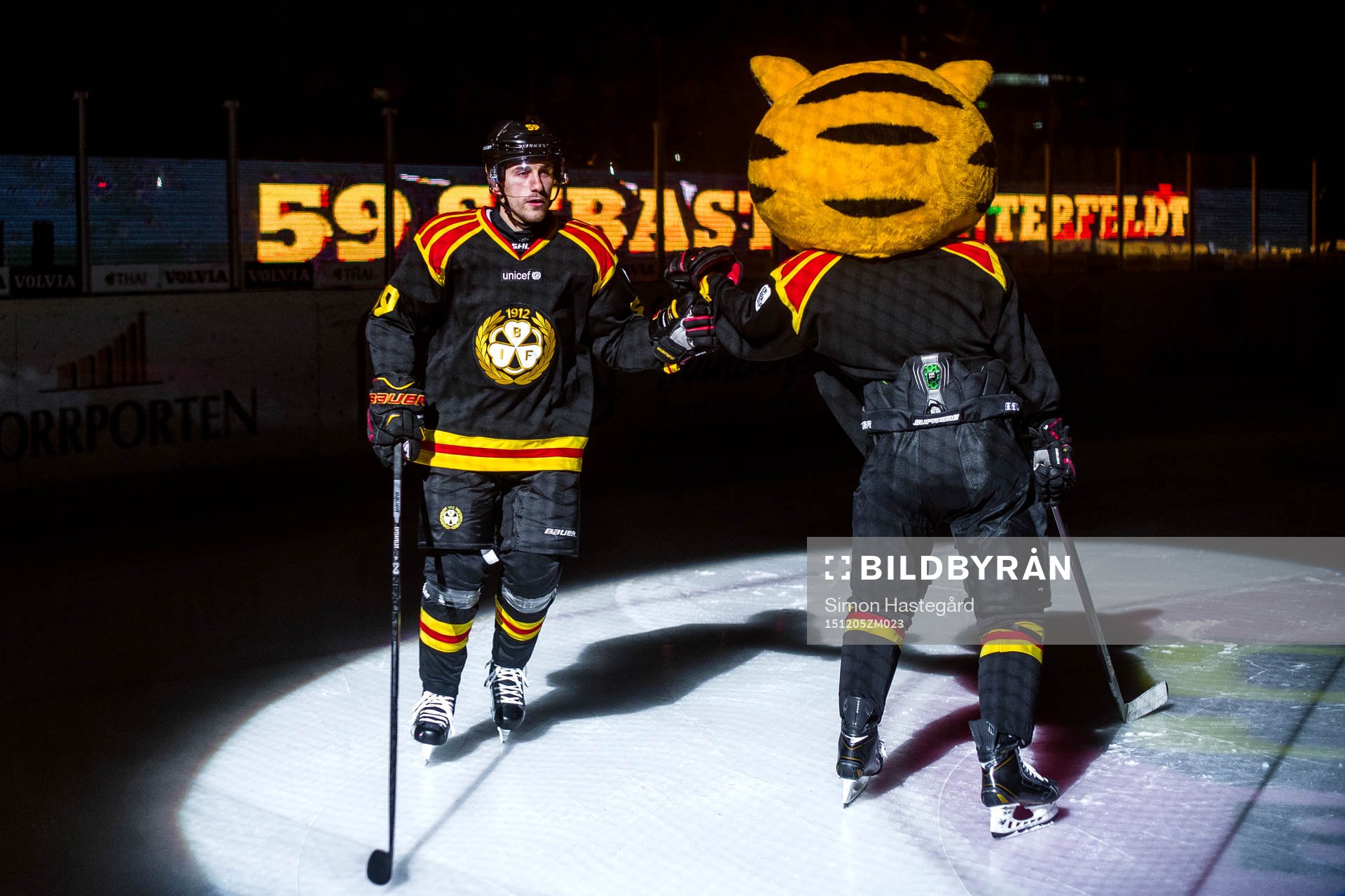Brynäs Sebastian Enterfeldt gör entre