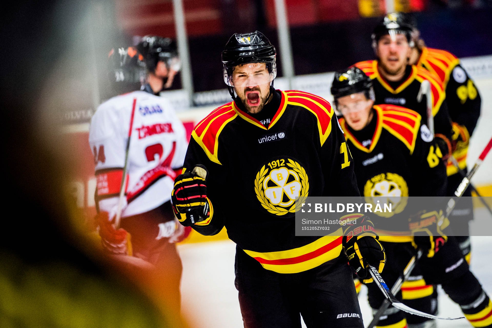 Brynäs Johan Alcén jublar