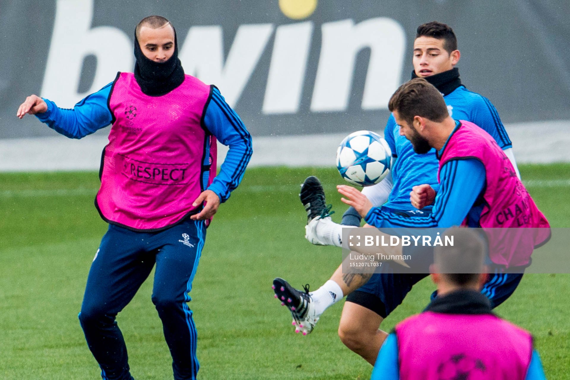 Real Madrids Karim Benzema, James Rodríguez och Nacho
