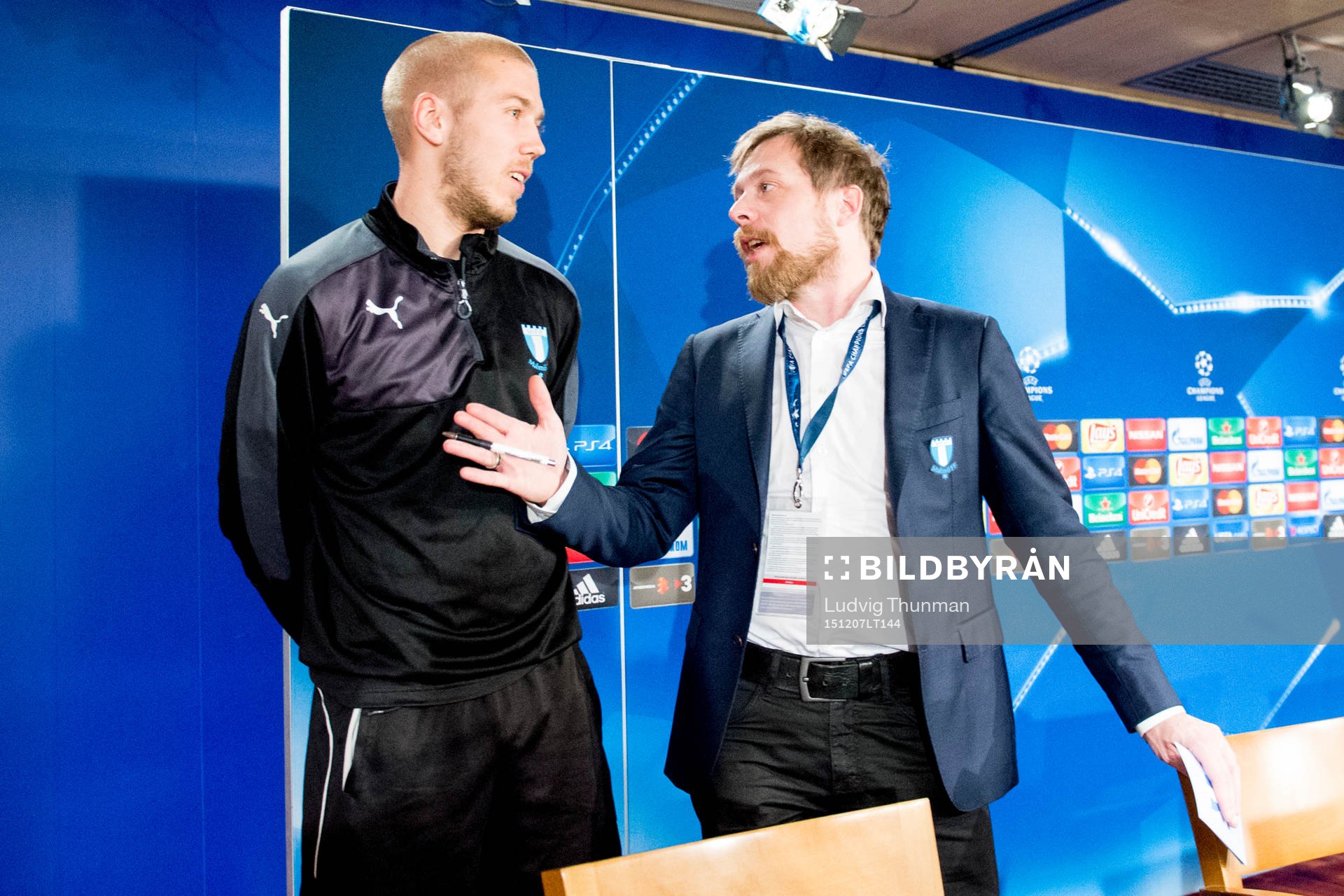 Malmö FFs Anton Tinnerholm och kommunikationschef Peter
