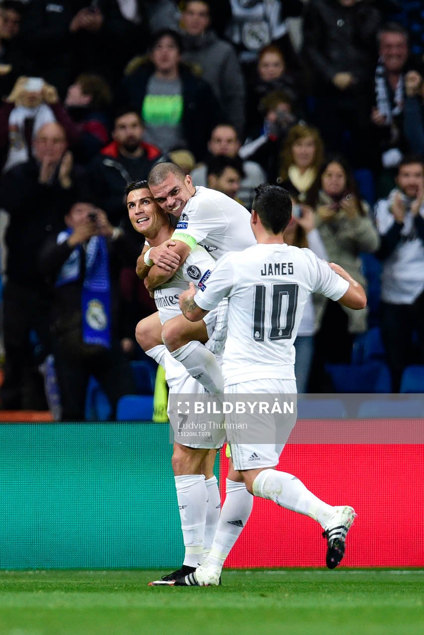 Real Madrids Cristiano Ronaldo, Pepe och James Rodríguez