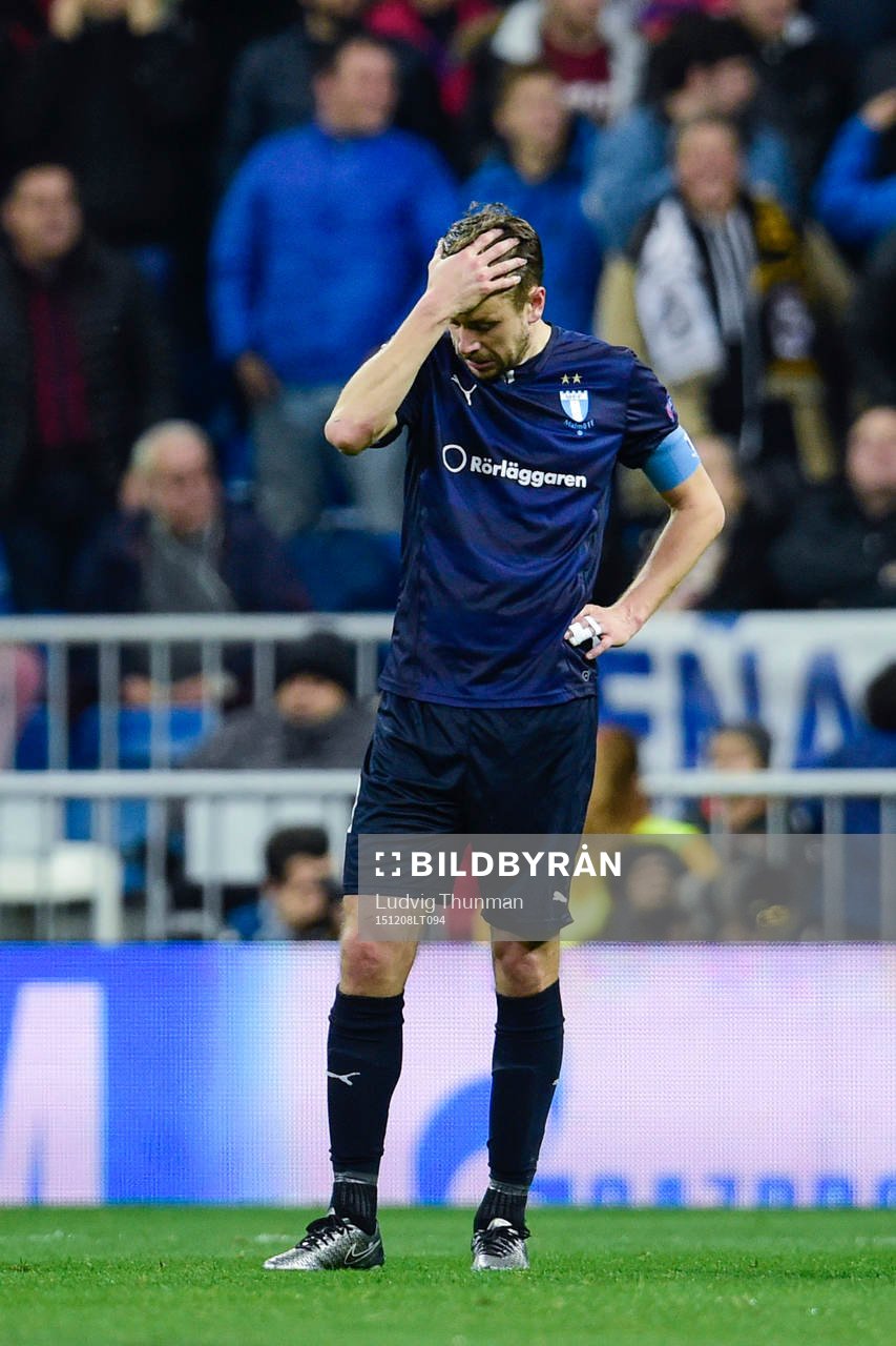 Malmö FFs Kari Arnarson deppar