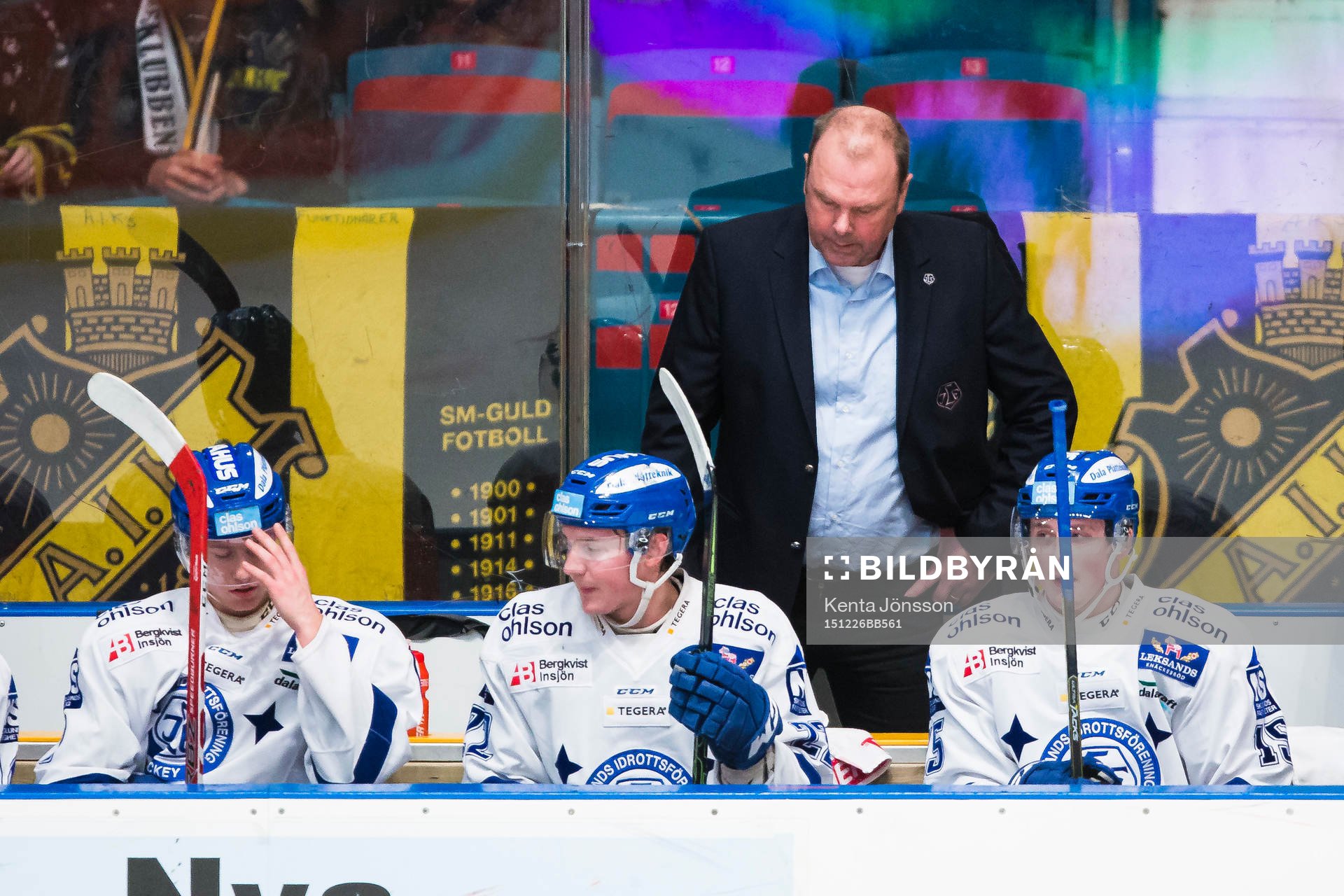 Leksands tränare Per-Erik Johnsson deppar