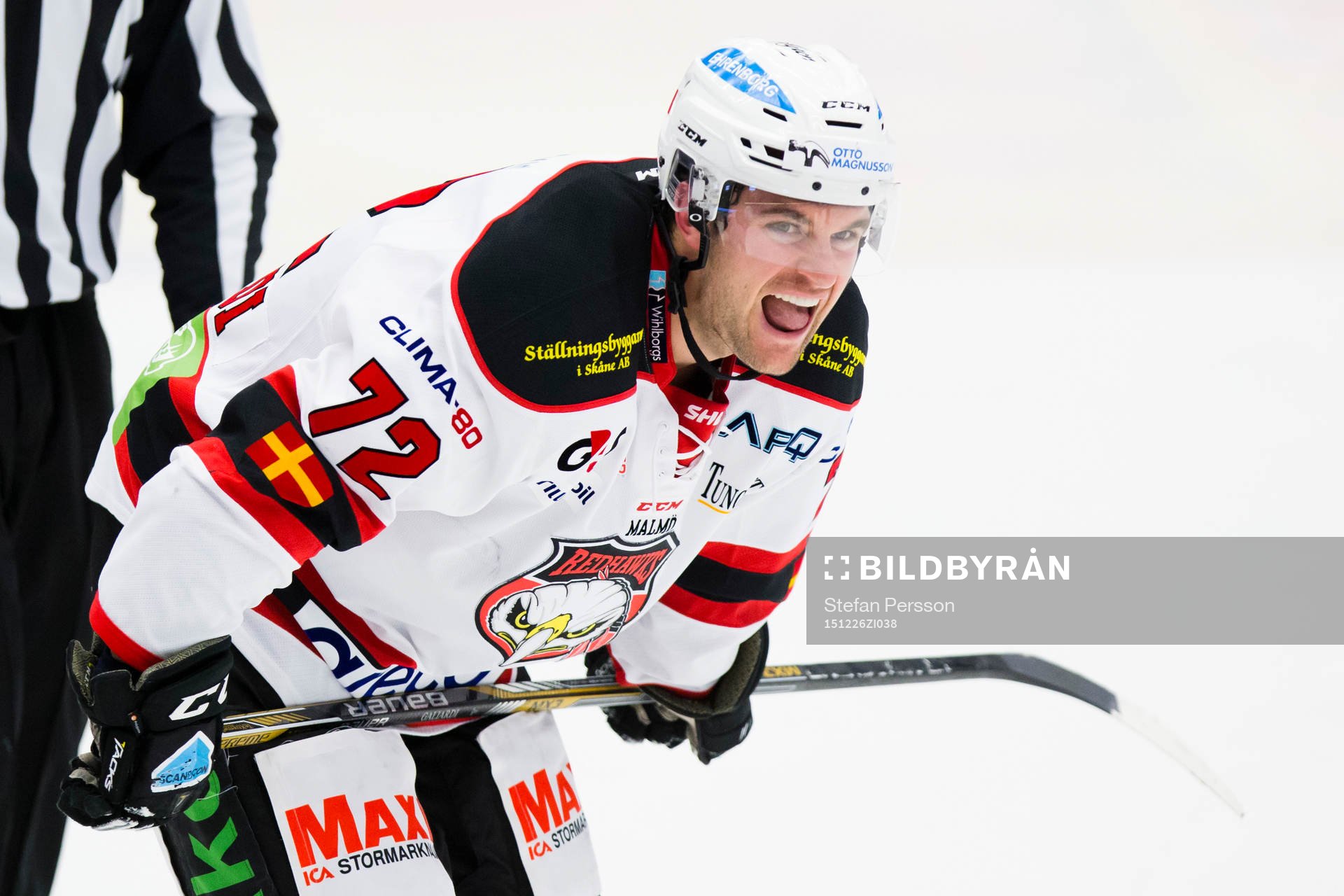 Malmö Redhawks T.J. Galiardi grimaserar