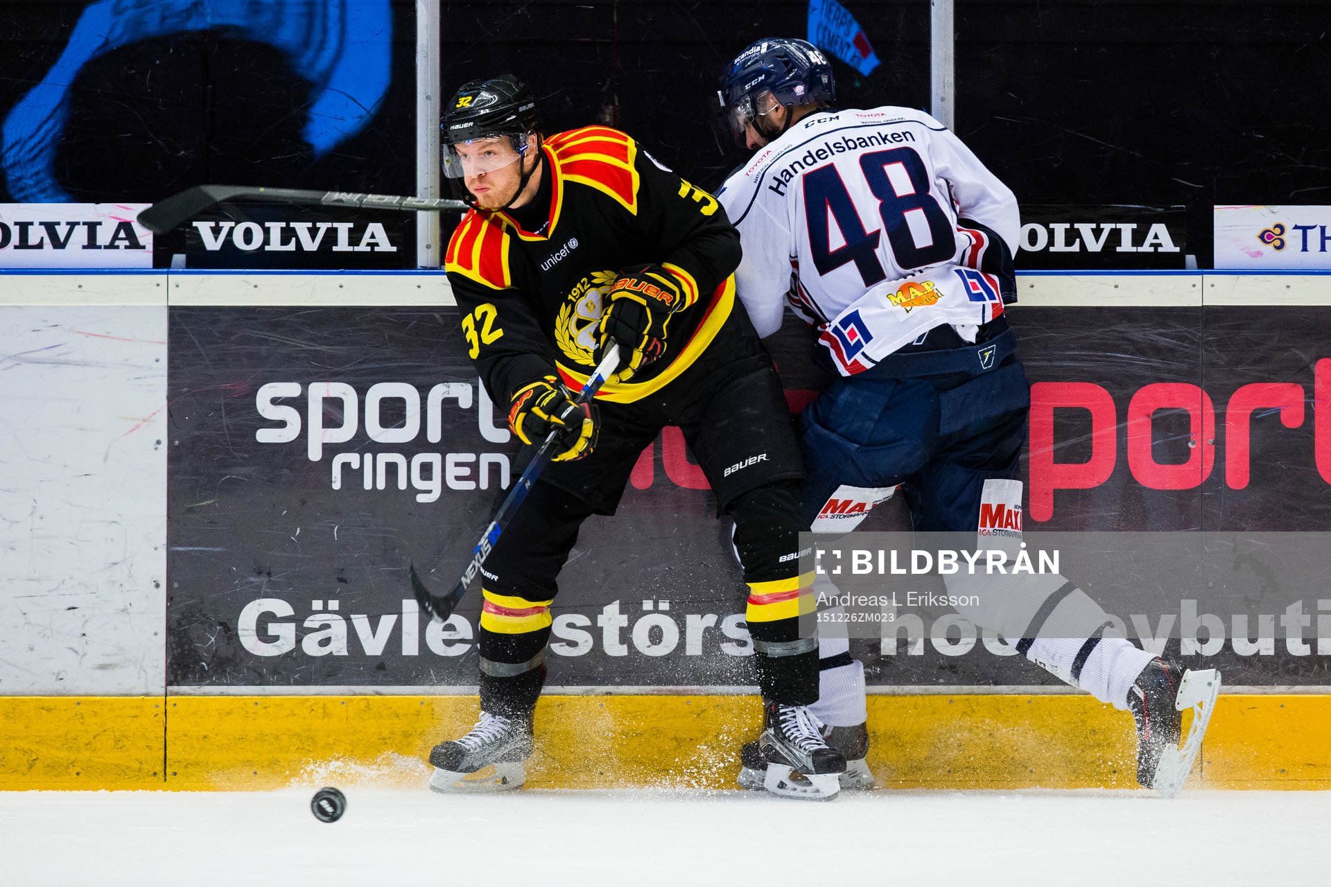 Brynäs Nick Johnson och Linköpings Daniel Rahimi