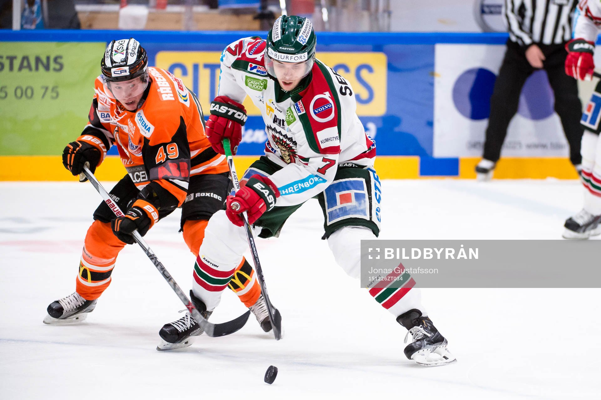 Frölundas Henrik Tömmernes och Karlskronas Filip Cruseman