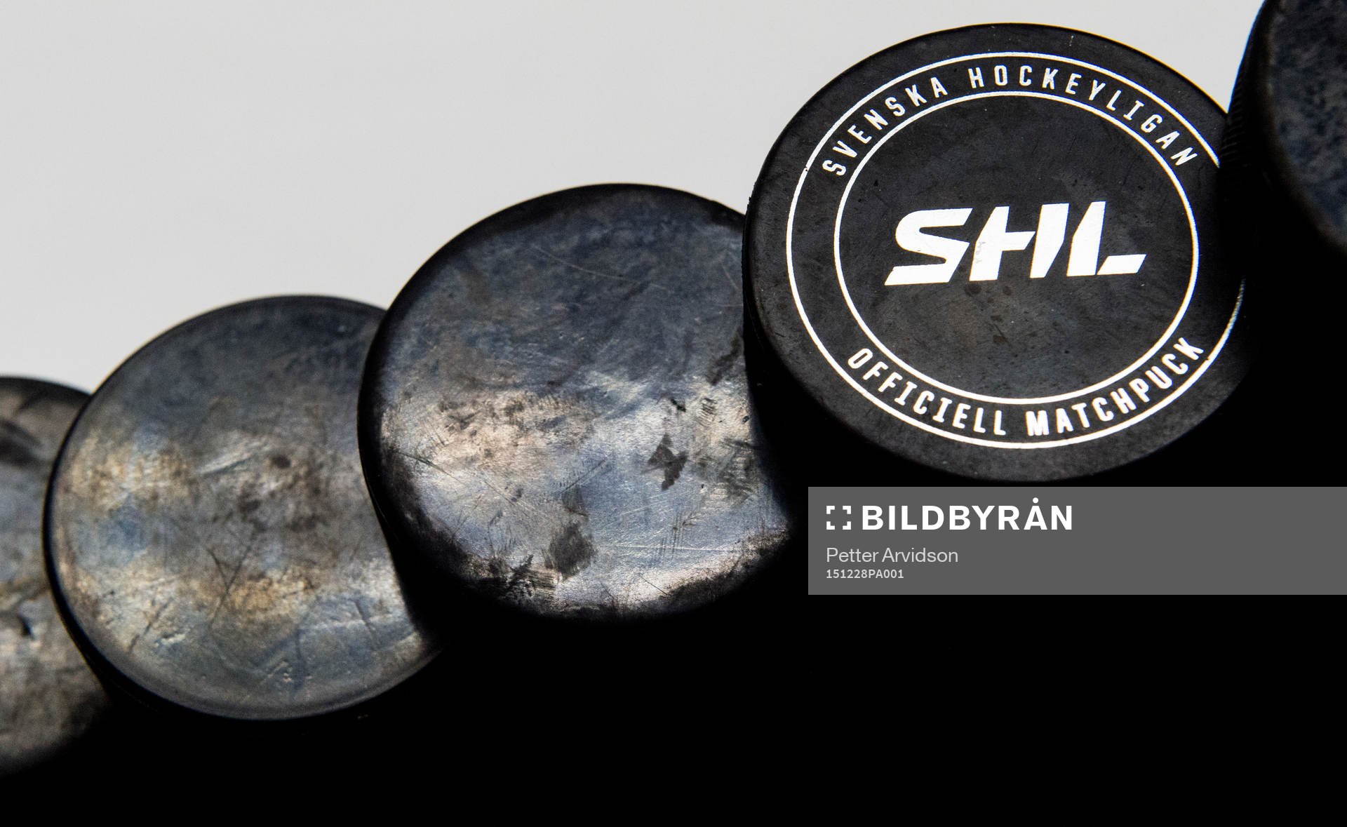 Officiell matchpuck från SHL