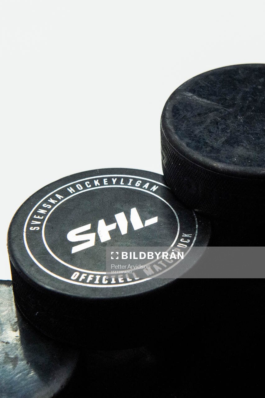 Officiell matchpuck från SHL