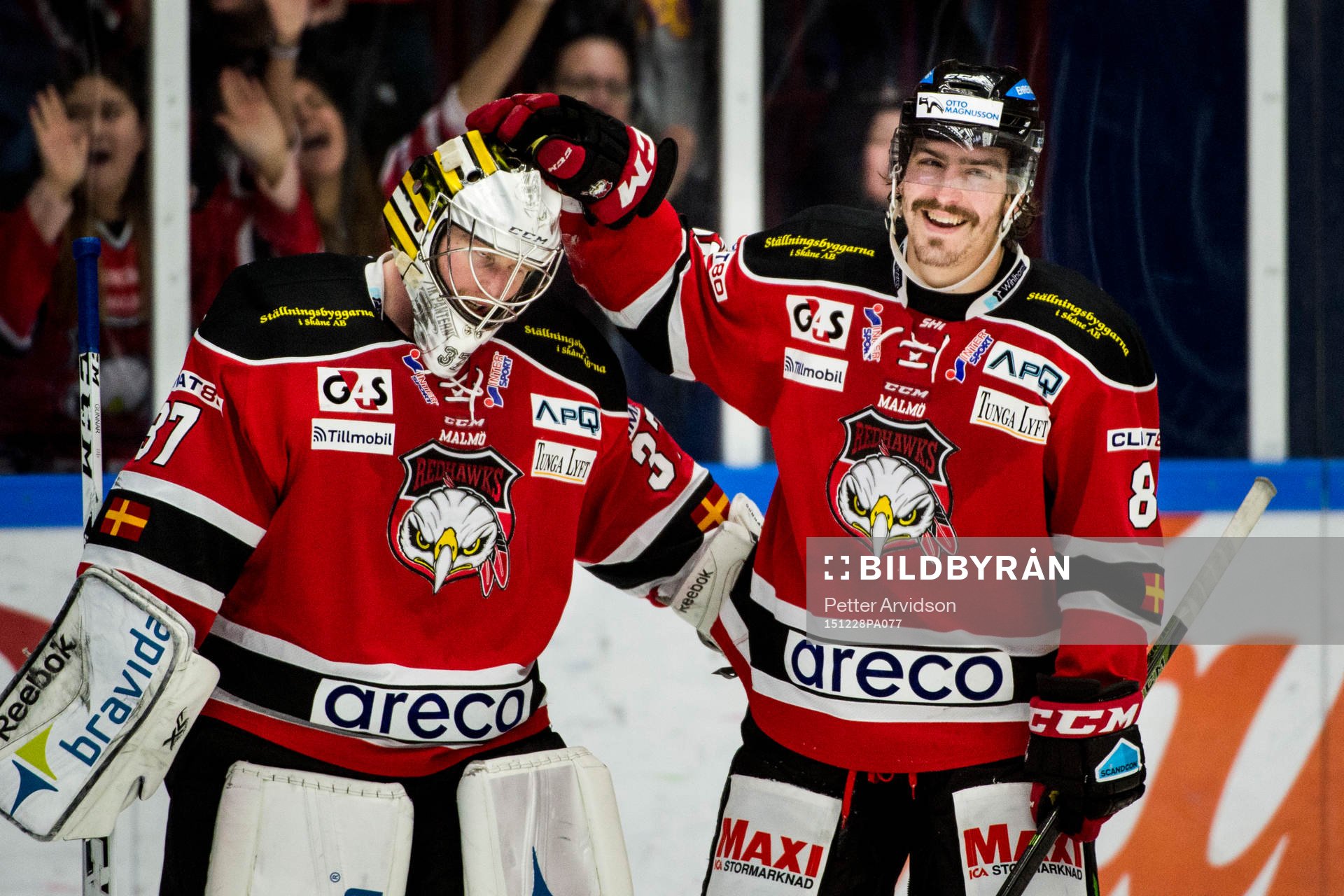 Malmö Redhawks målvakt Jonas Gunnarsson och Peter Mueller