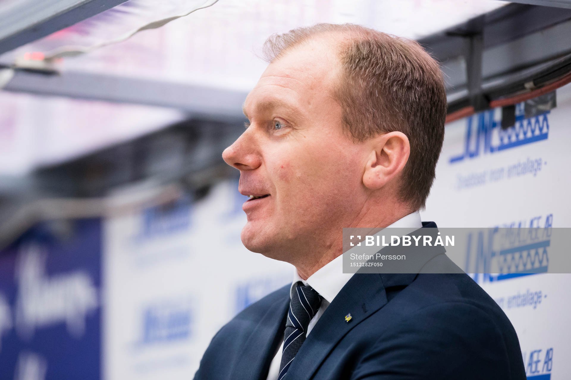 s tränare Johan Lindbom