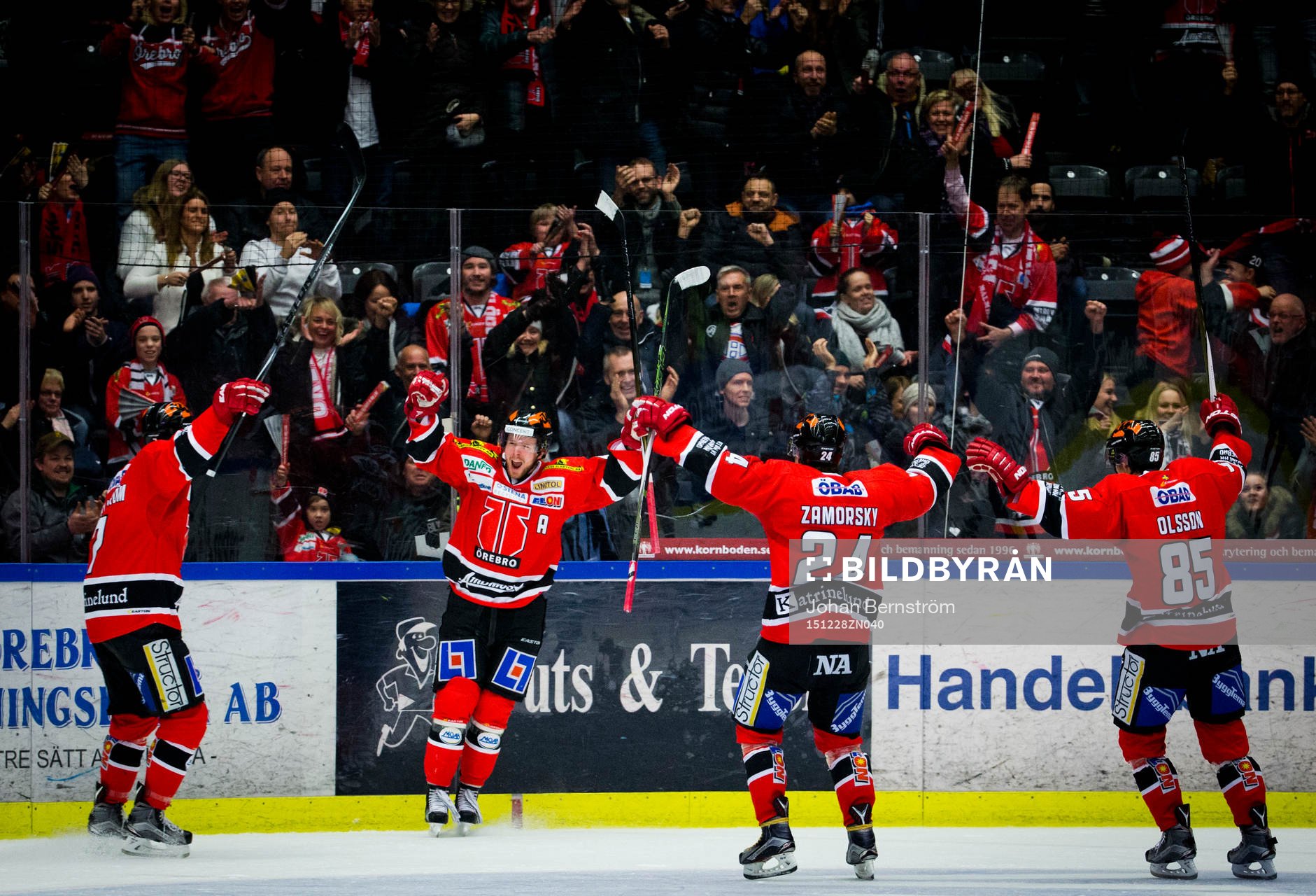 Örebros Anders Eriksson gör 2-1 med 48 sekunder kvar av