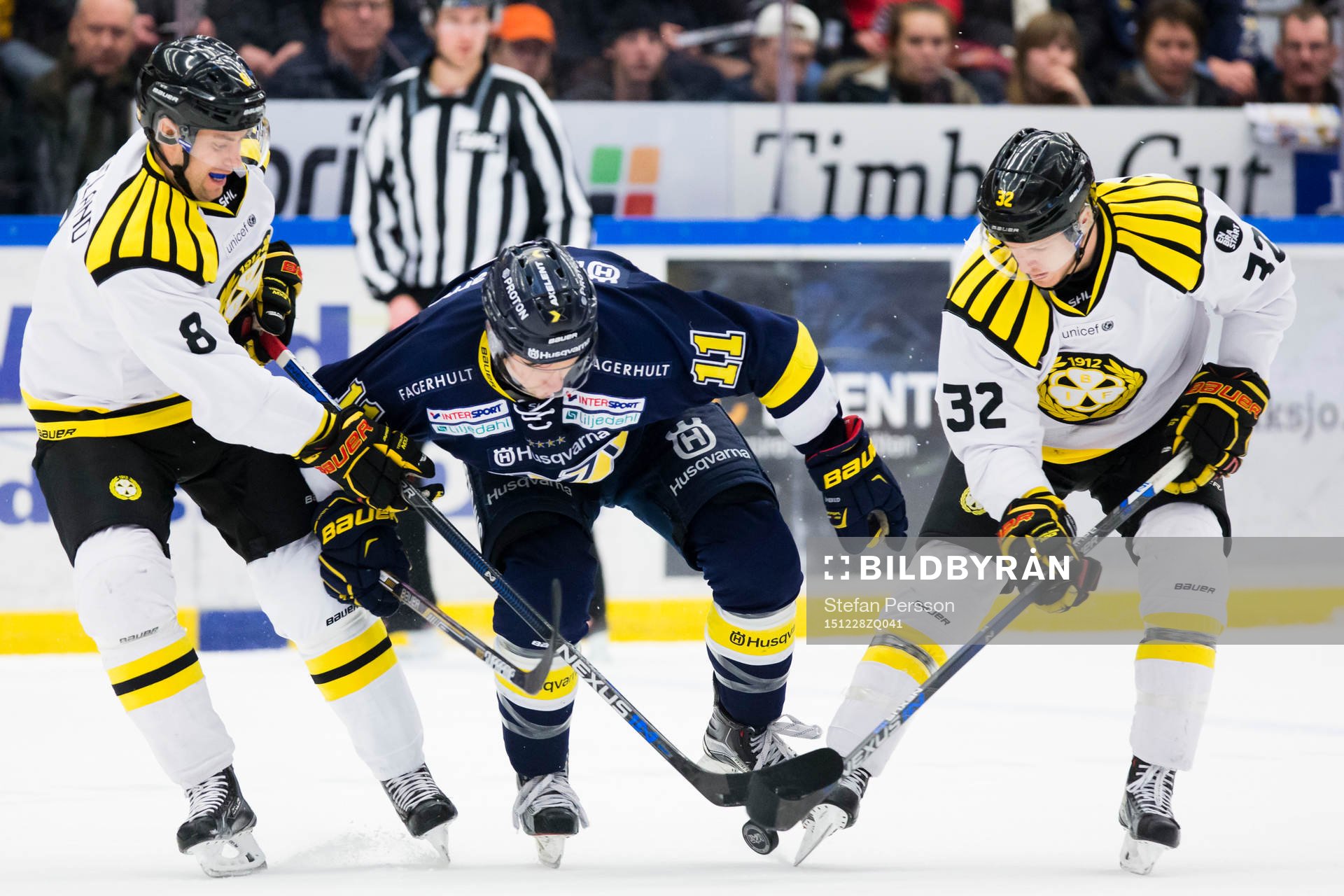 Brynäs Mathias Porseland och Nick Johnson (h)