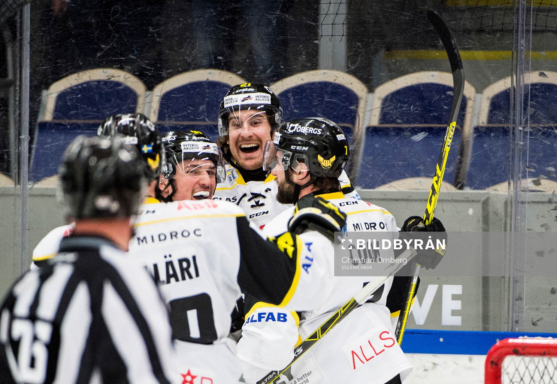 2-1 skytten i Västerås Nick Sorkin jublar med Anton