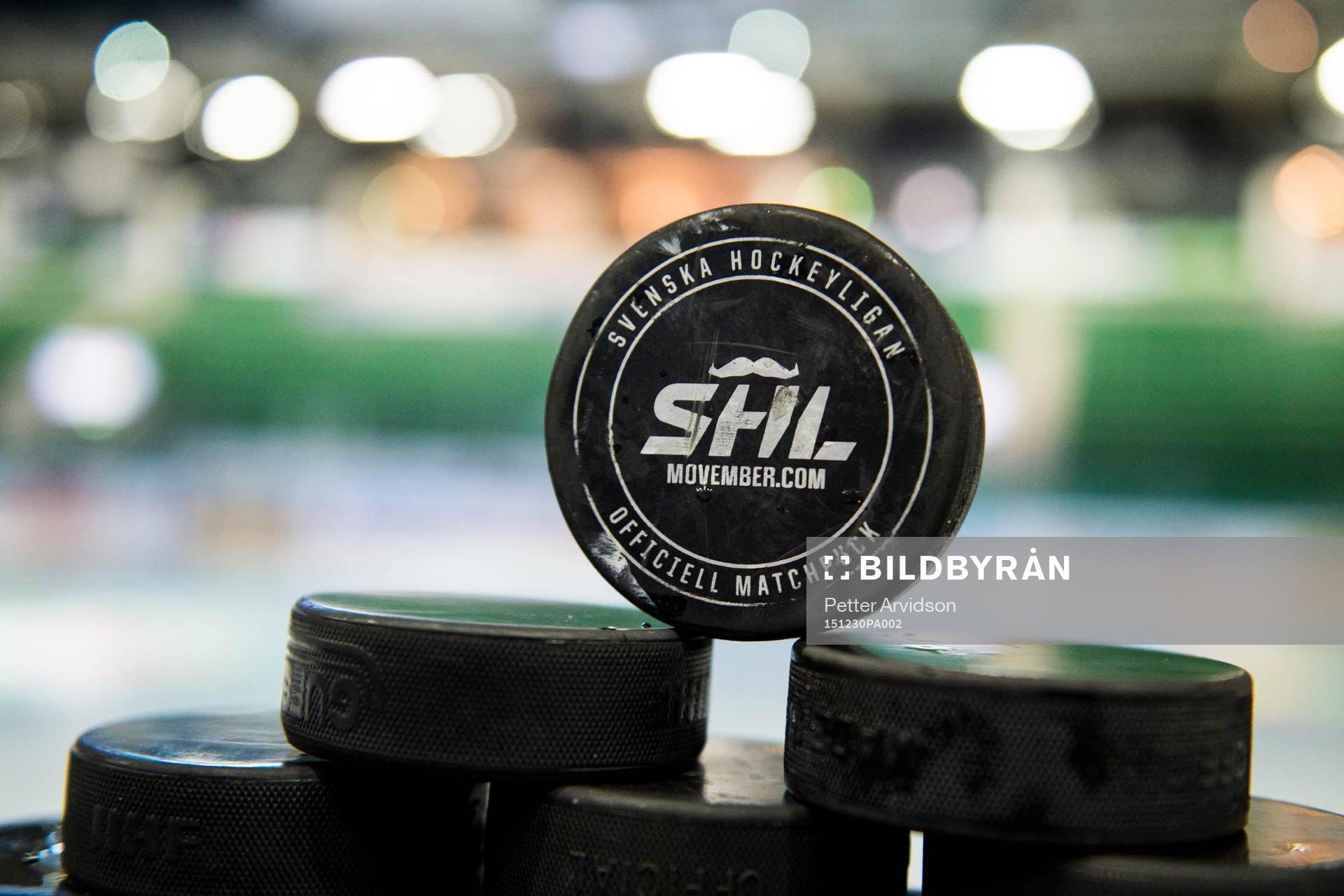 En Movemberpuck från SHL