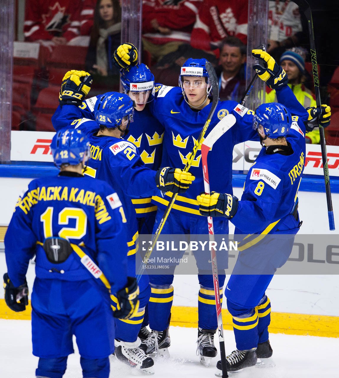 Sveriges Jakob Forsbacka-Karlsson, Axel Holmström, Oskar