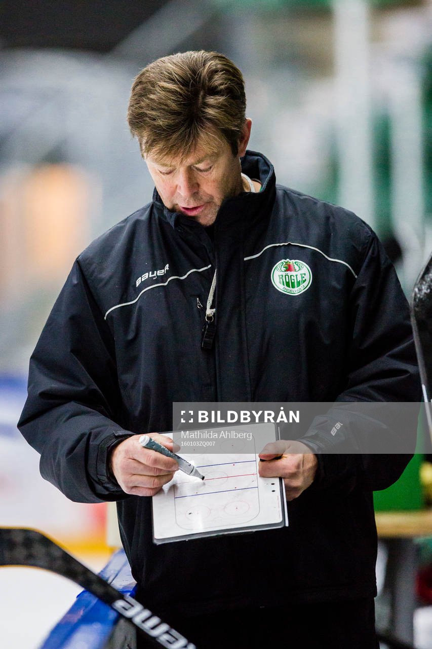 Rögles huvudtränare Gunnar Persson
