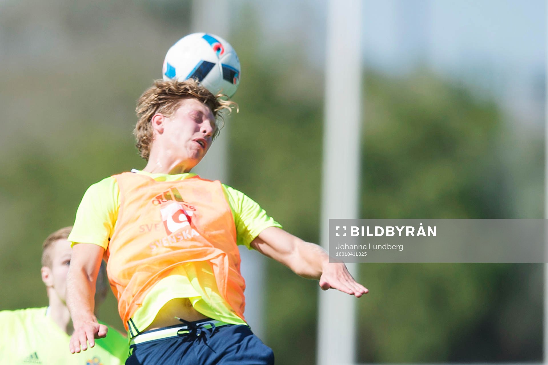 Alexander Fransson under Sveriges fotbollslandslags träning den 4 januari 2016 i Abu Dhabi.